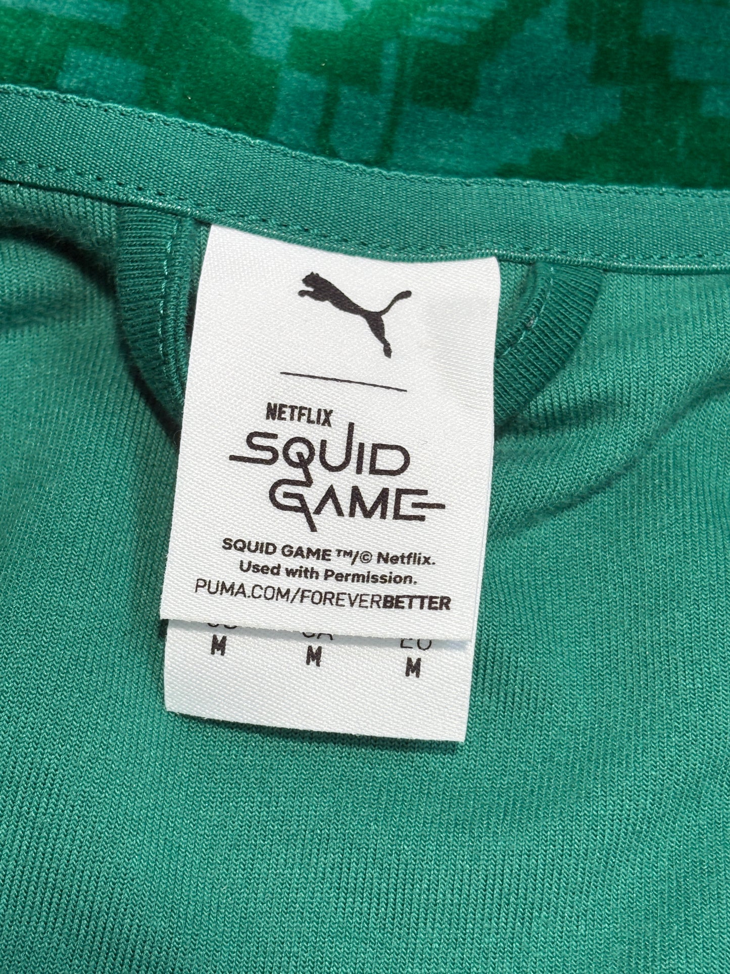 *RARE* Puma X Squid Game Zip