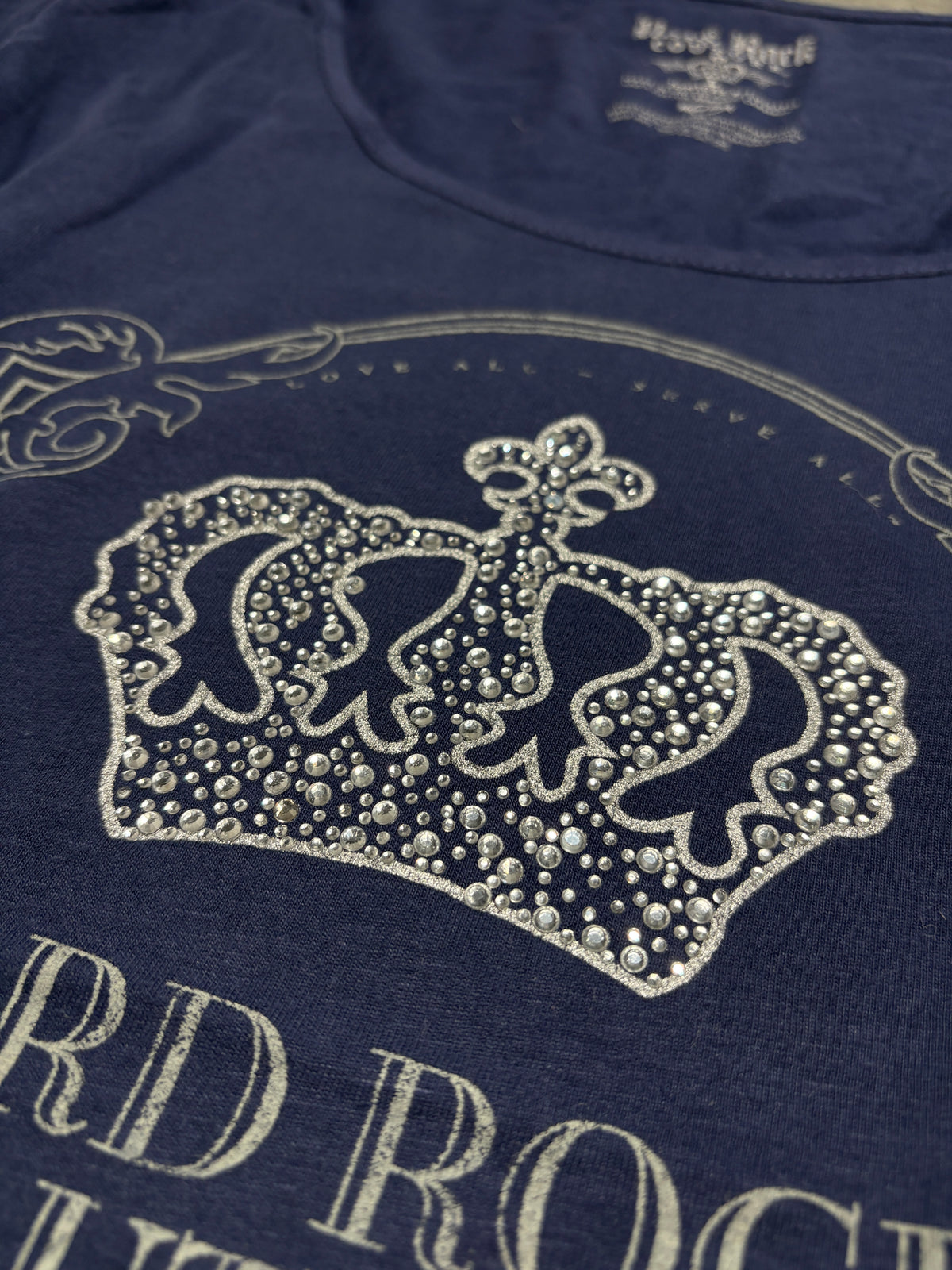 2000s Crown Hard Rock Cafe Baby Tee T-shirt Y2K