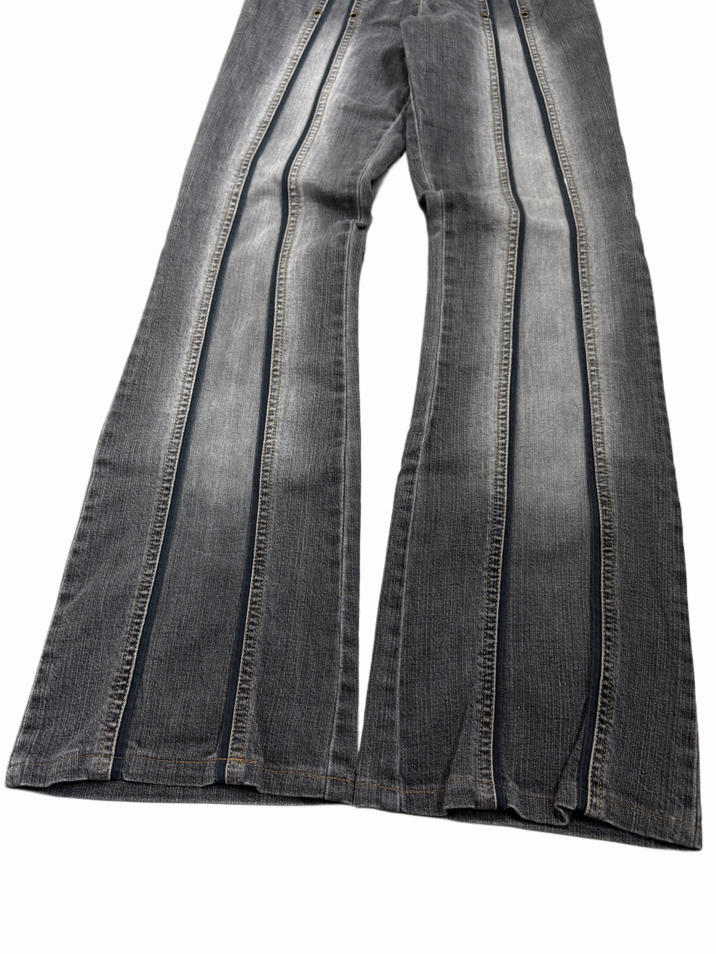 2000s Flare washed grey jeans flared bootcut