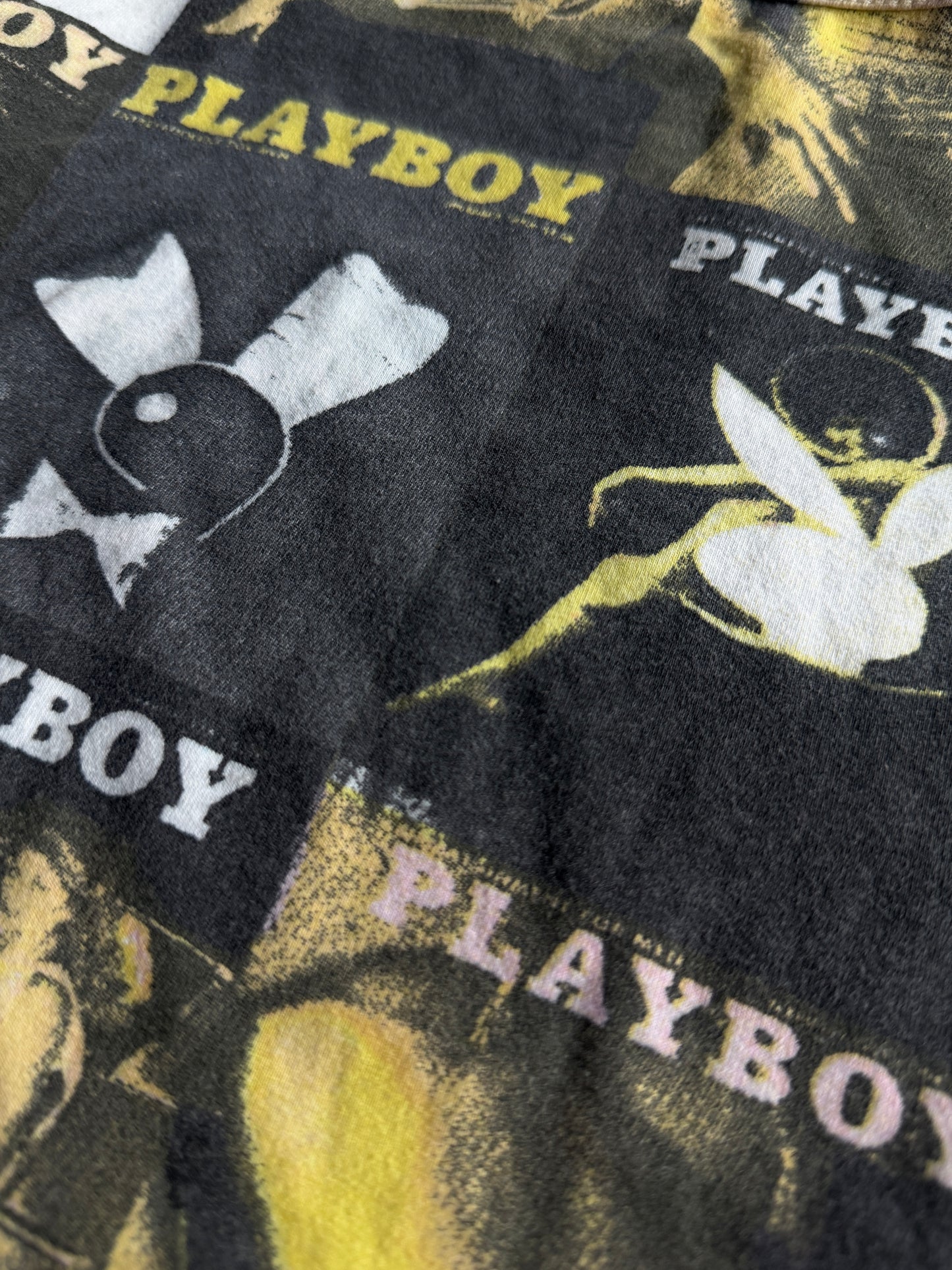 2000s Playboy crop top tee