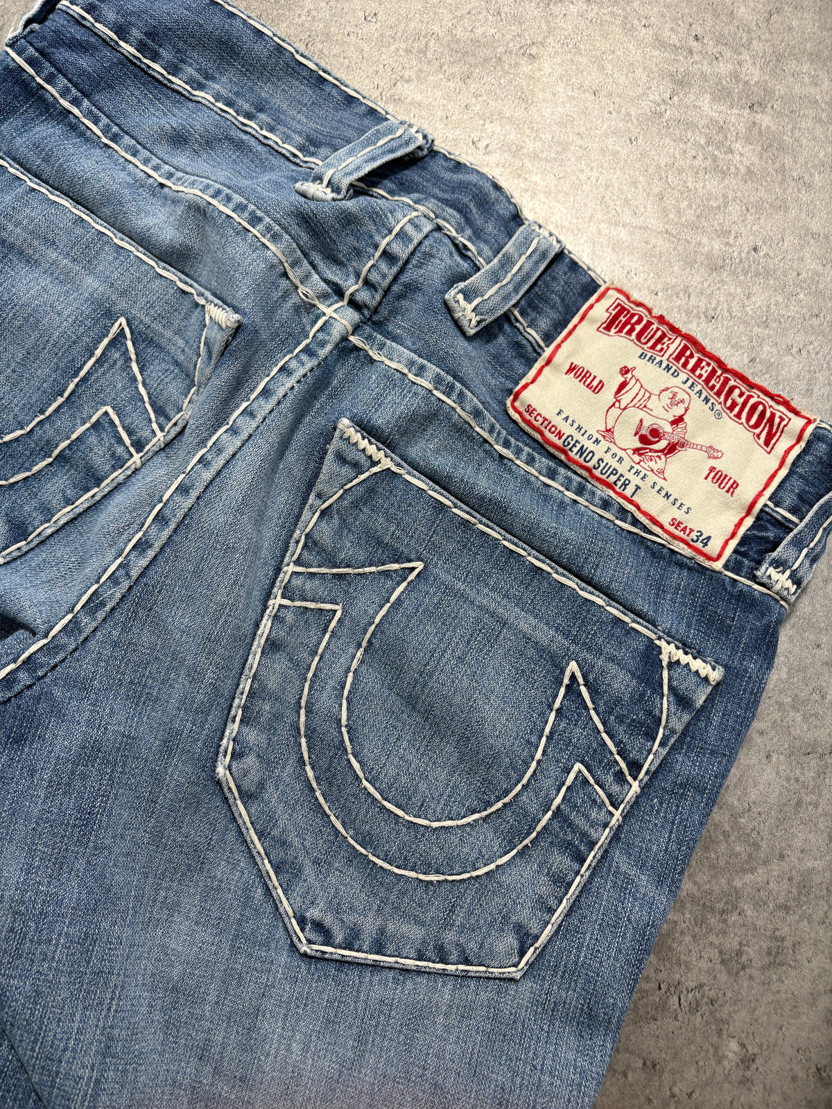 2000s True Religion Jeans Y2K