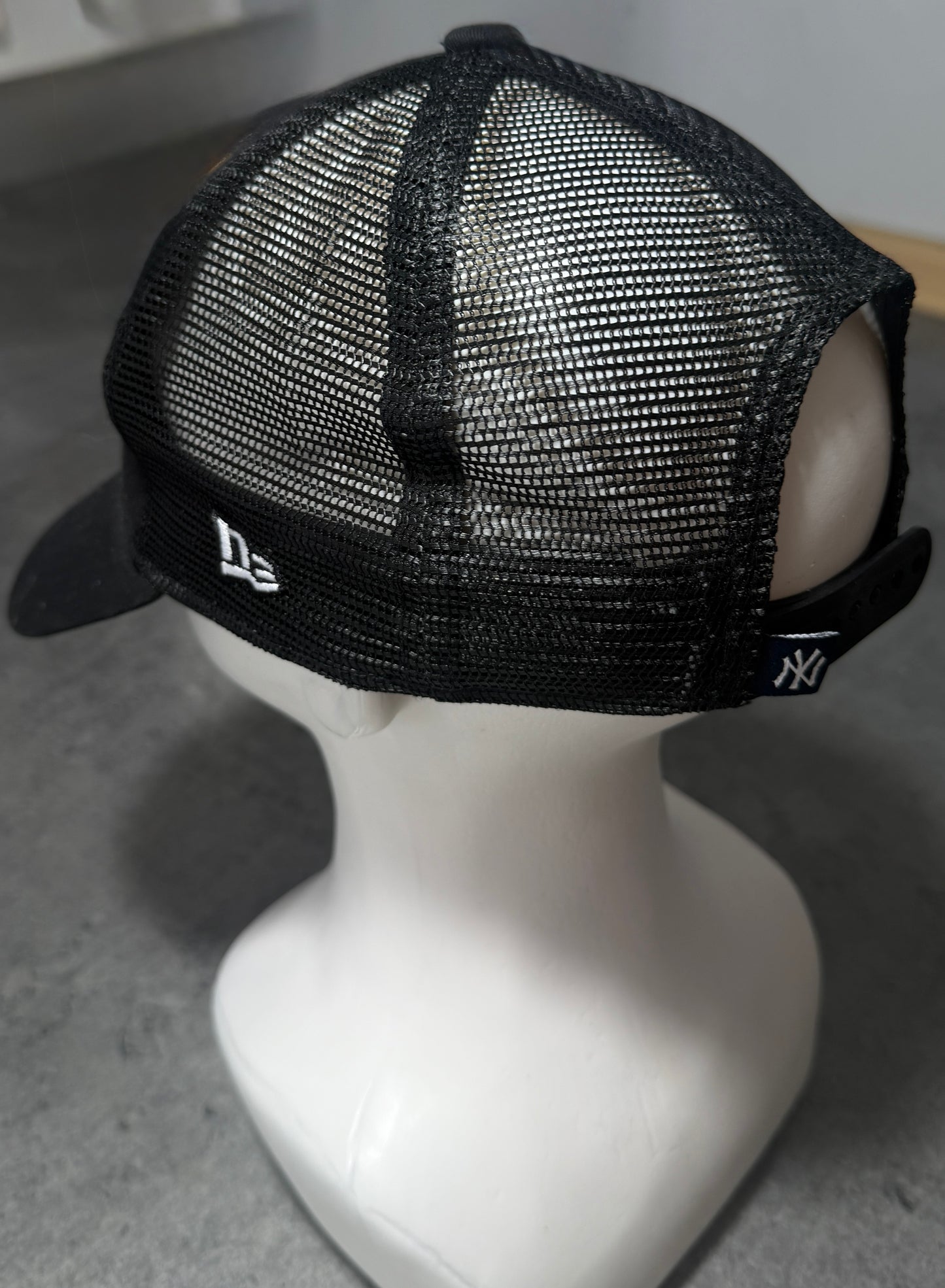 2000s New York Yankees Trucker Cap