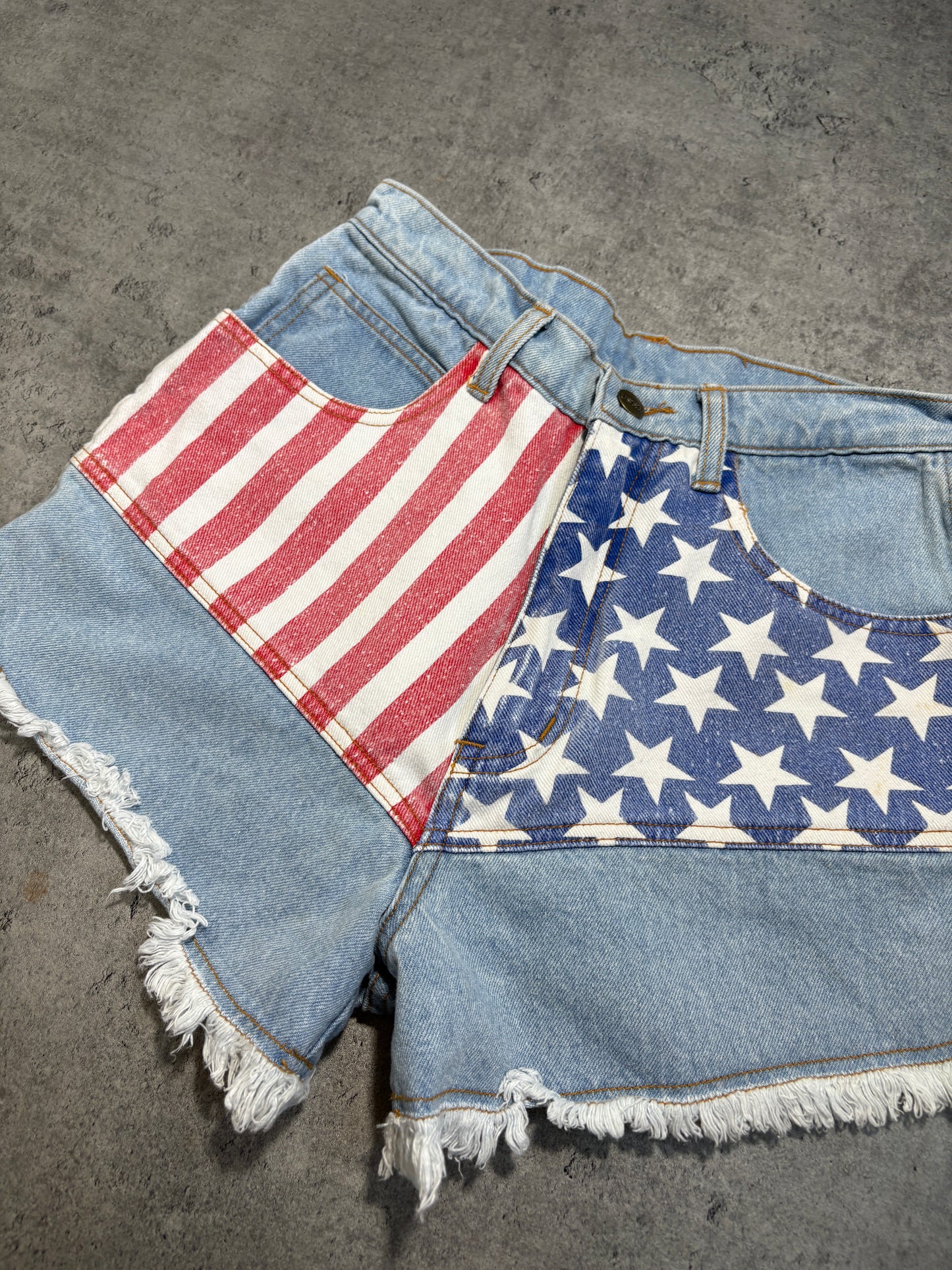 2000s USA flag jeans shorts