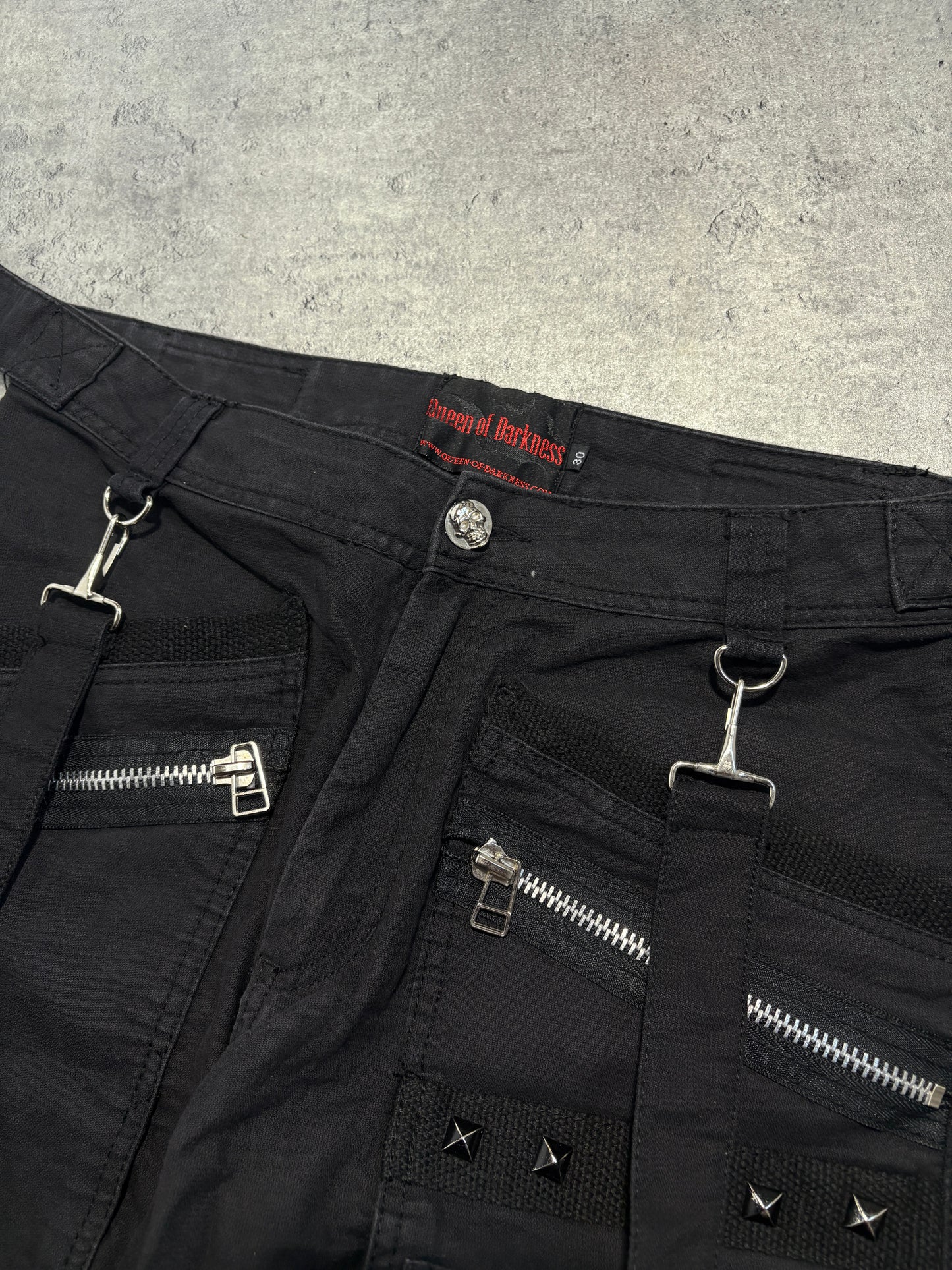 2000s Queen of Darkness Alternative avantgarde bondage jeans