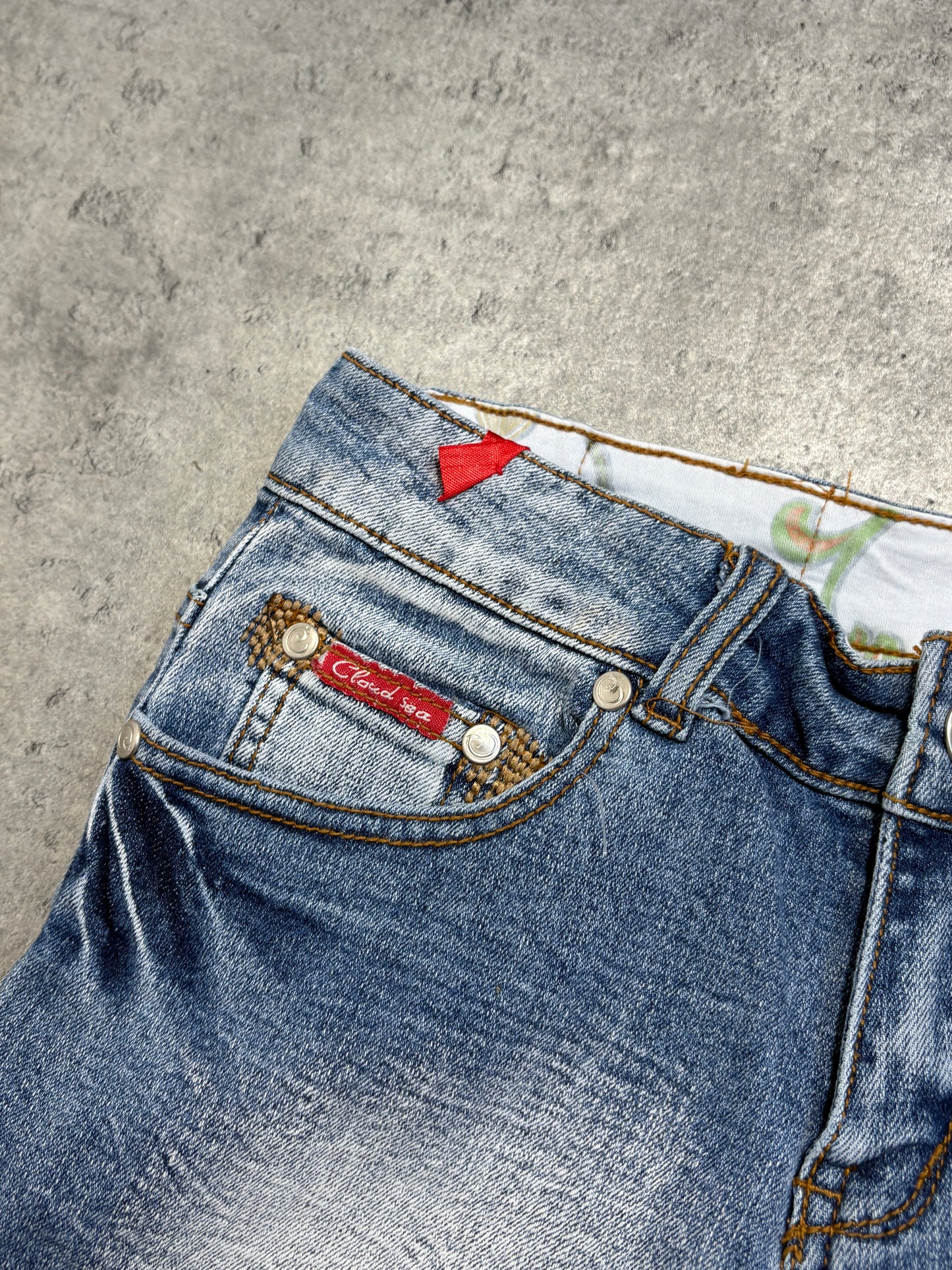 2000s Flowers washed jeans shorts