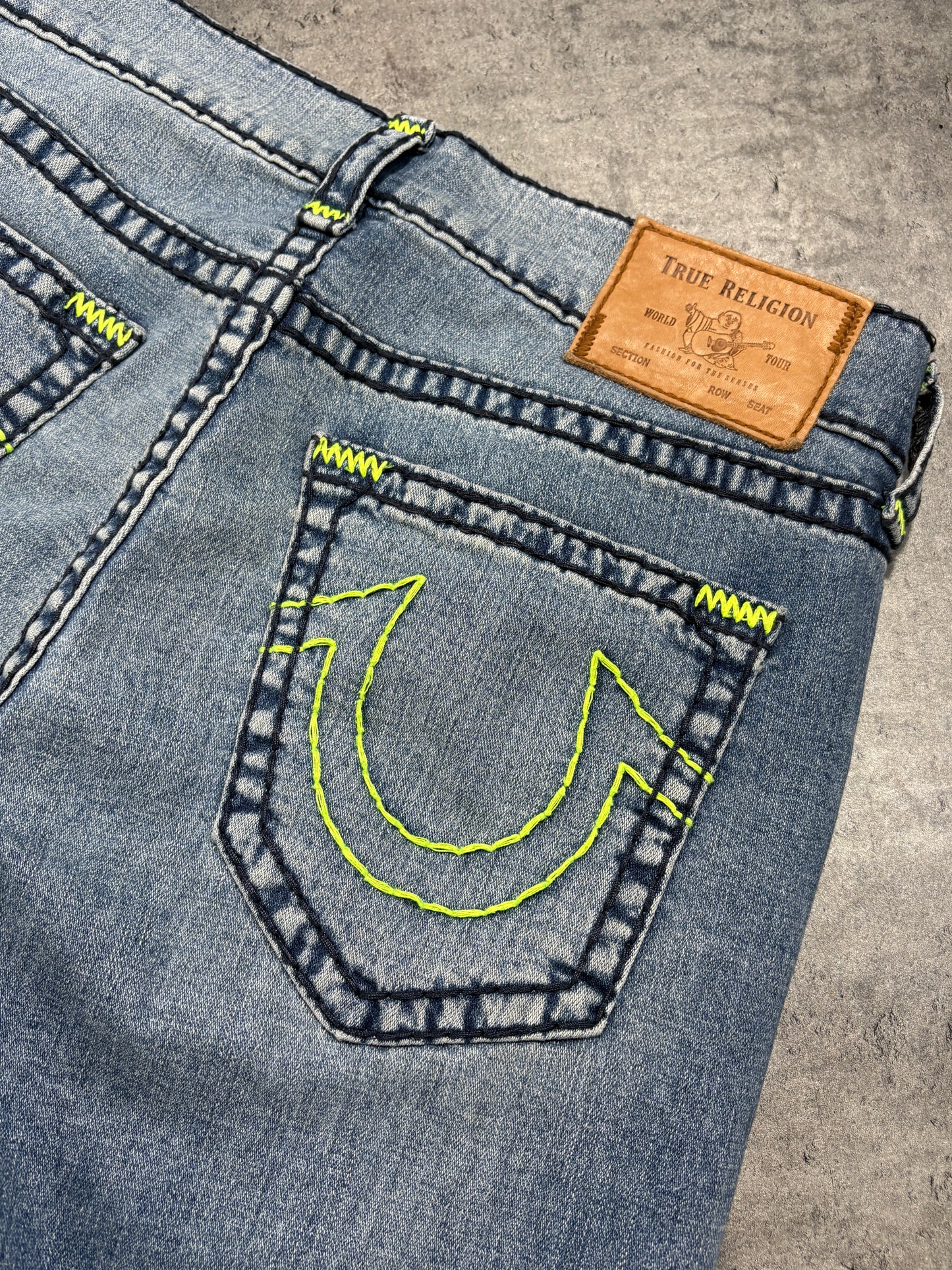 2000s True Religion Rocco relaxed skinny jeans
