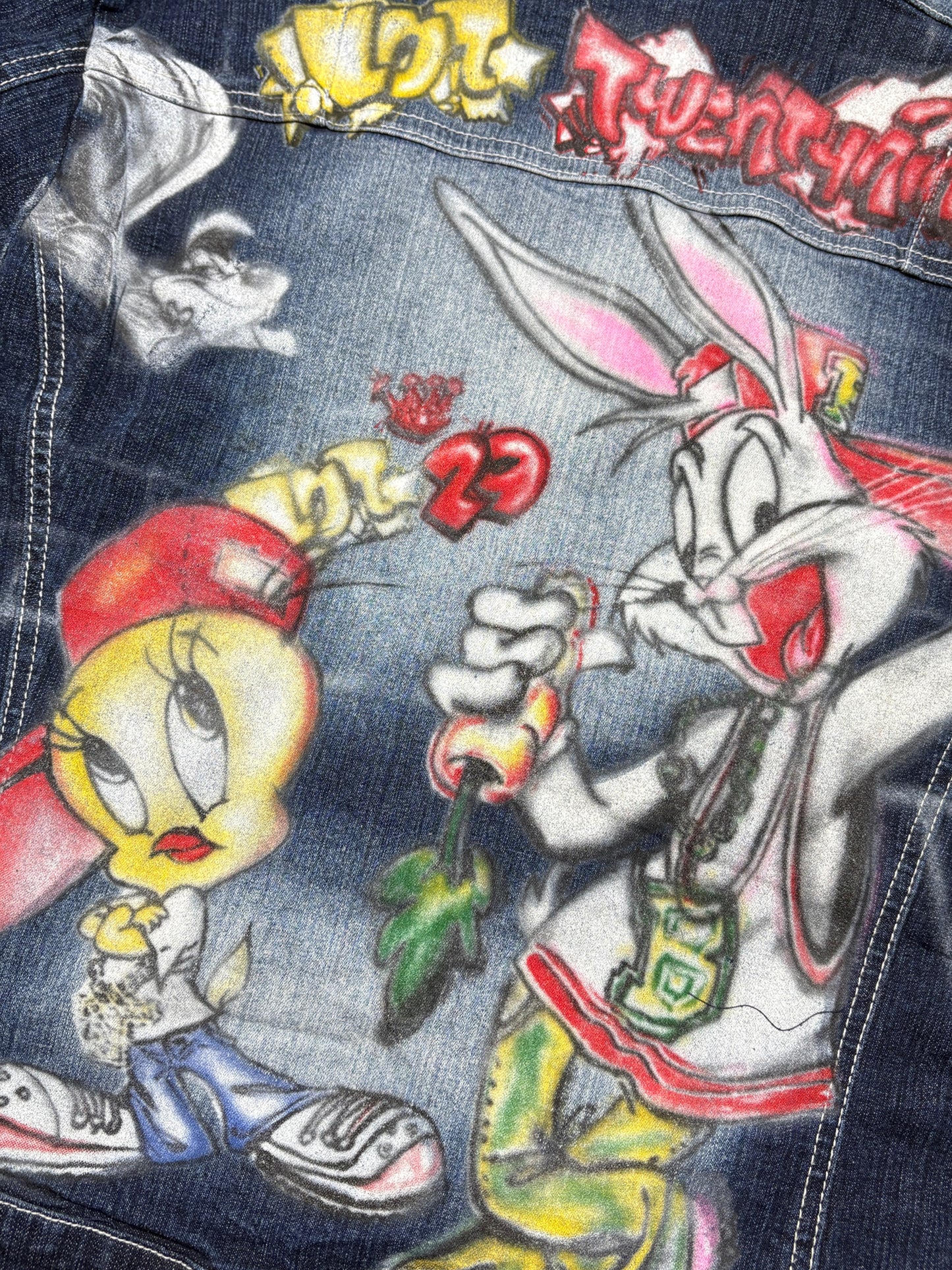 2000s *RARE* LOT29 LOONEY TUNES JACKET