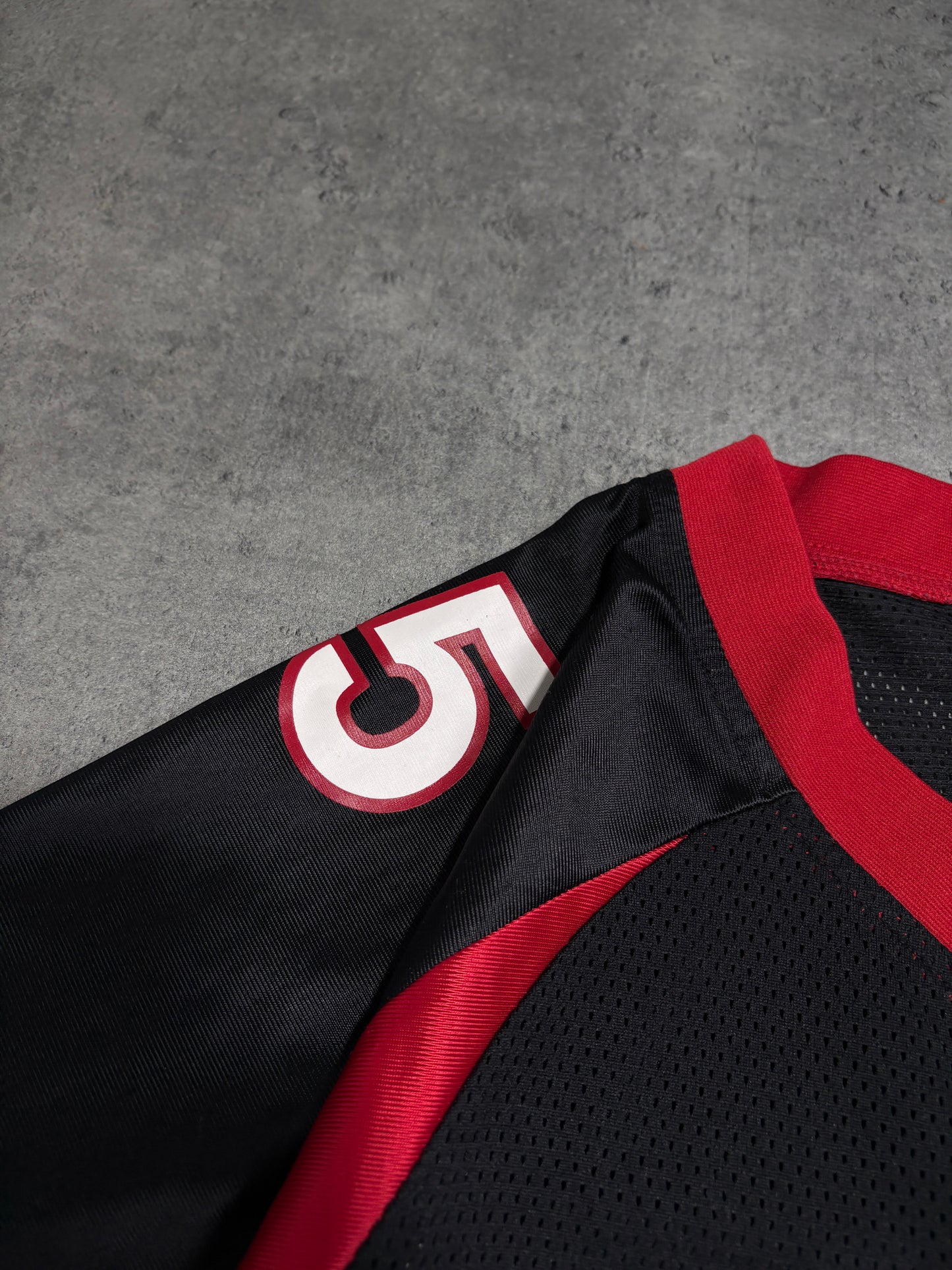 2000s éS Skateboarding Jersey T-shirt