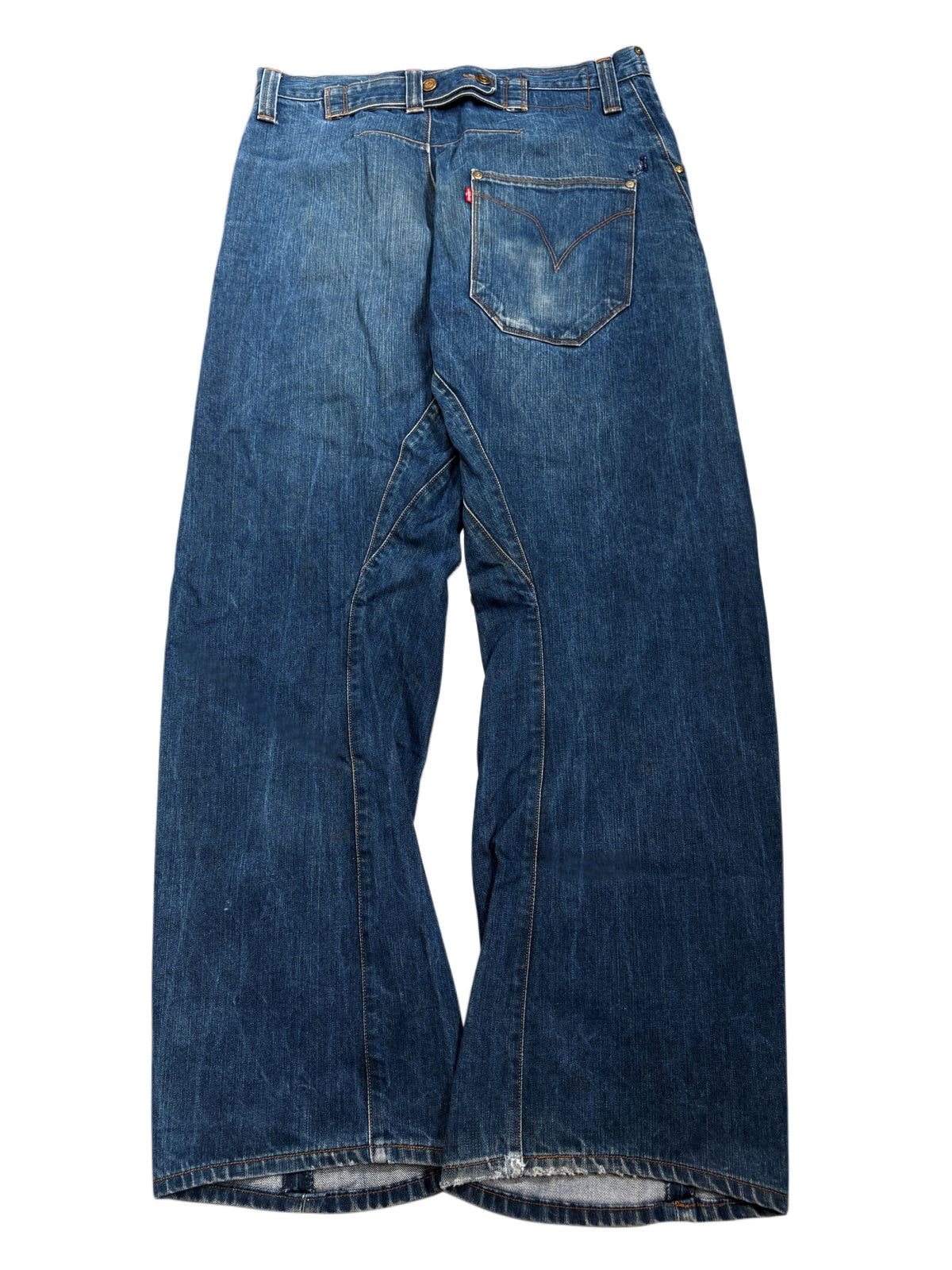 2000s *RARE* LEVI’S ENGINEERED Jeans