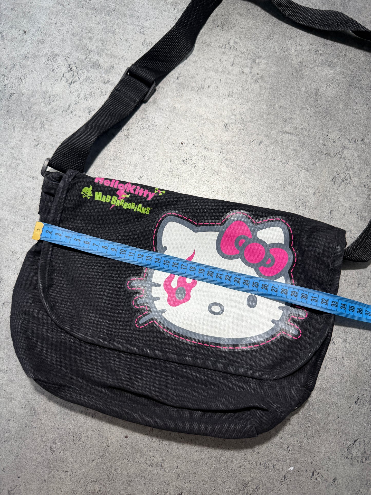 2000s Hello Kitty Black Bag