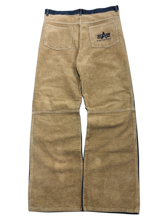 2000s *RARE* Alpha Inudstires baggy jeans