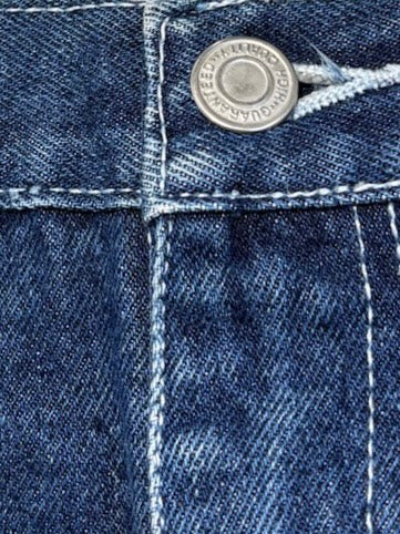 2000s Kickflip Carpenter Jeans rap hiphop