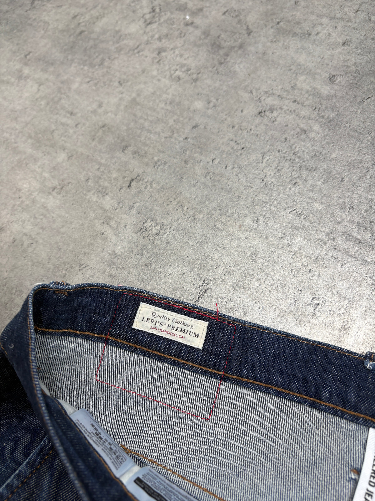 2000s *RARE* LEVI’S ENGINEERED Jeans