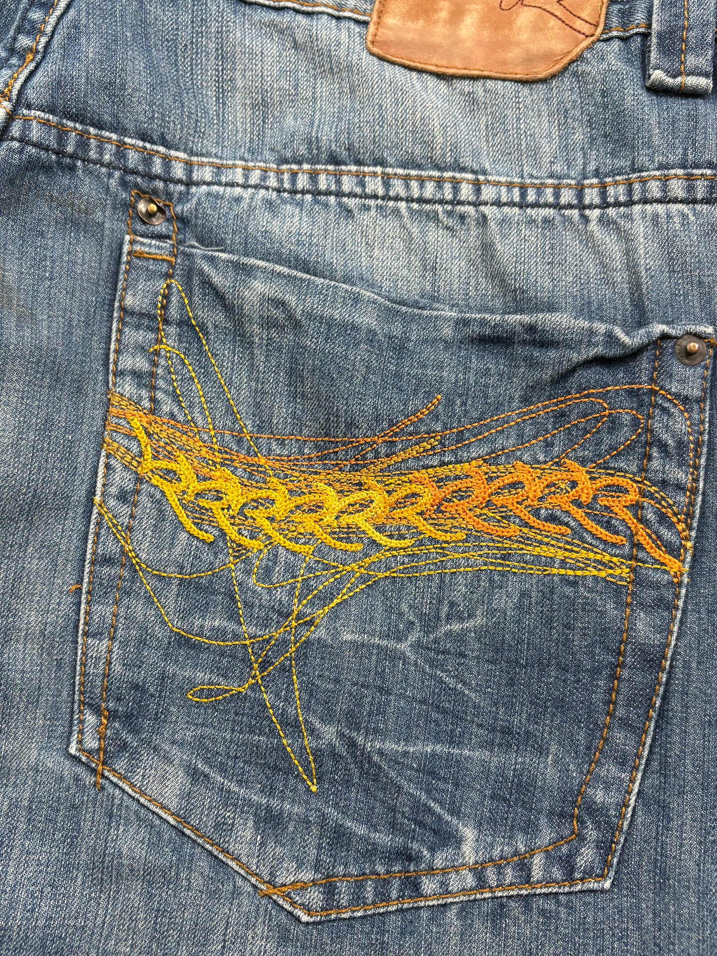 2000s OG  Rocawear baggy jeans