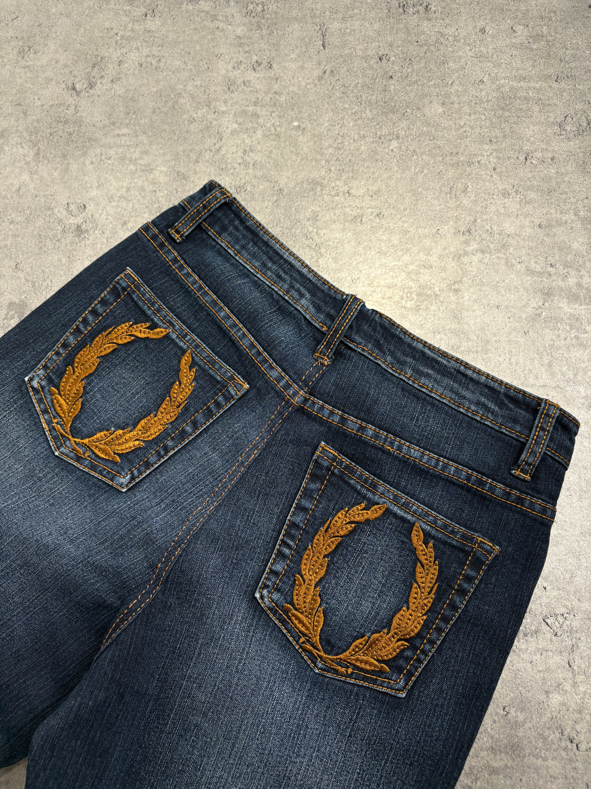 2000s Flared Jeans Washed Y2K