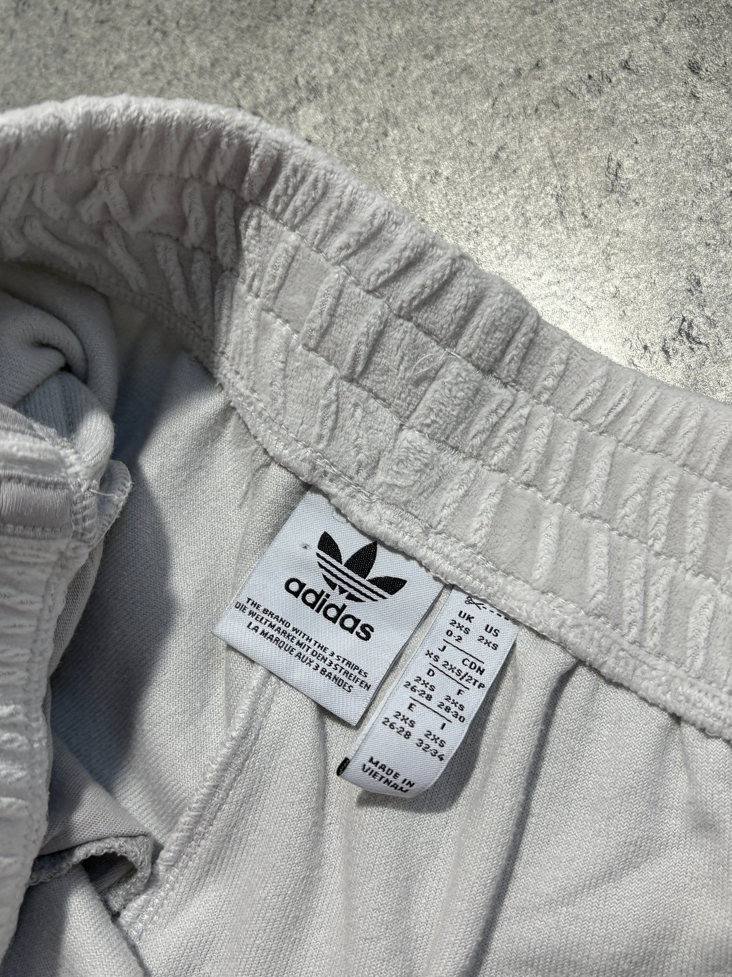 2000s Adidas orginals welur sweatpants dresy