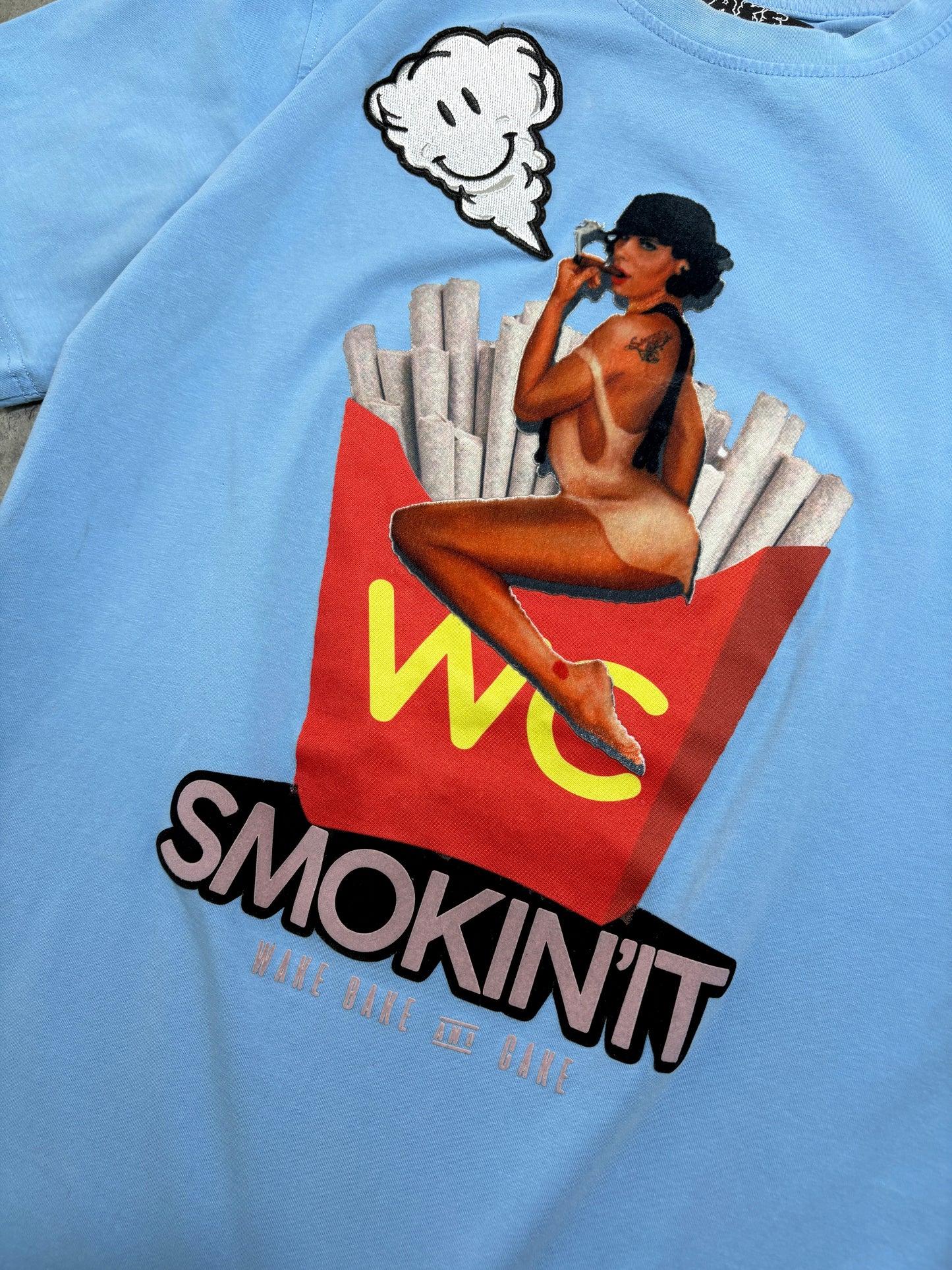 *RARE* WEDDING CAKE 420 T SHIRT