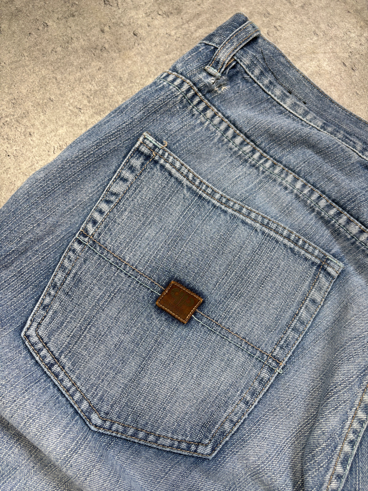 2000s Pelle Pelle Baggy Jeans Y2K