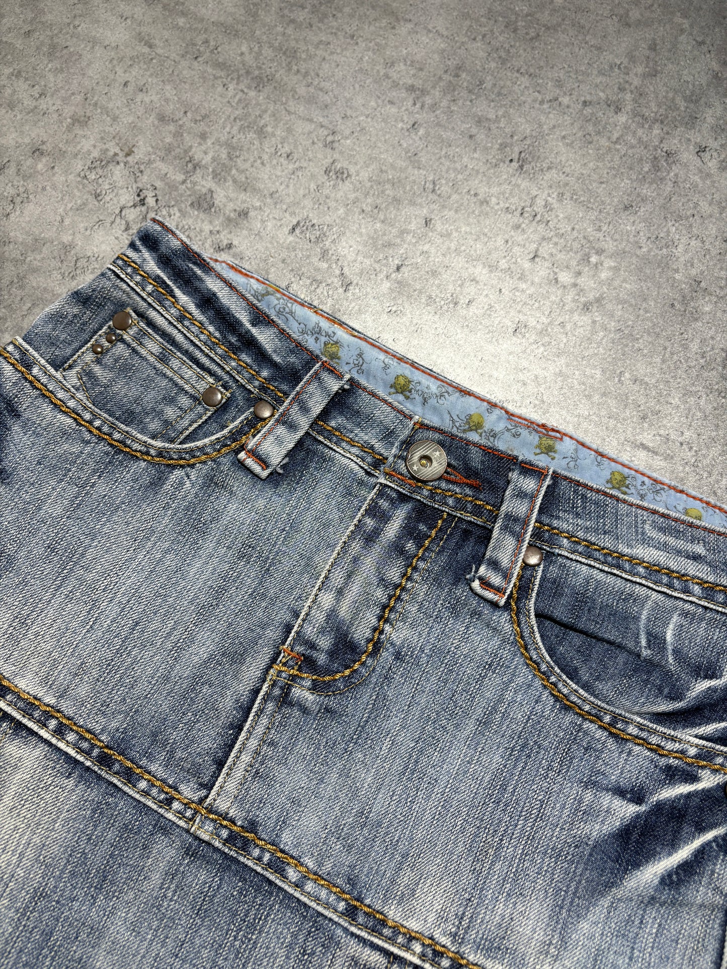 Vintage denim washed skirt