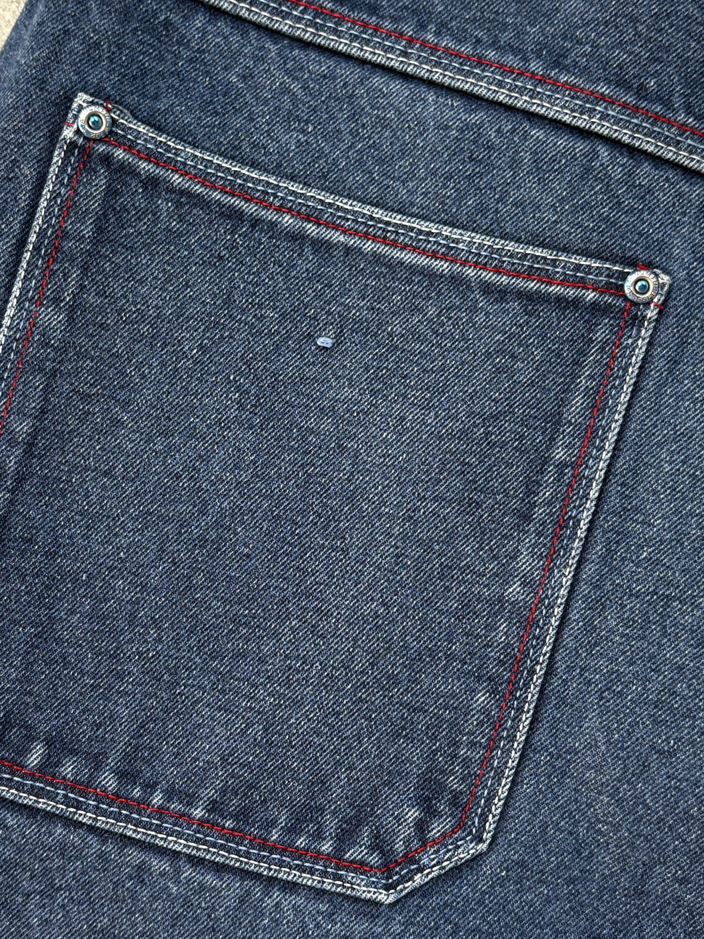 2000s *RARE* FUBU PLATINIUM FAT ALBERT BAGGY JEANS