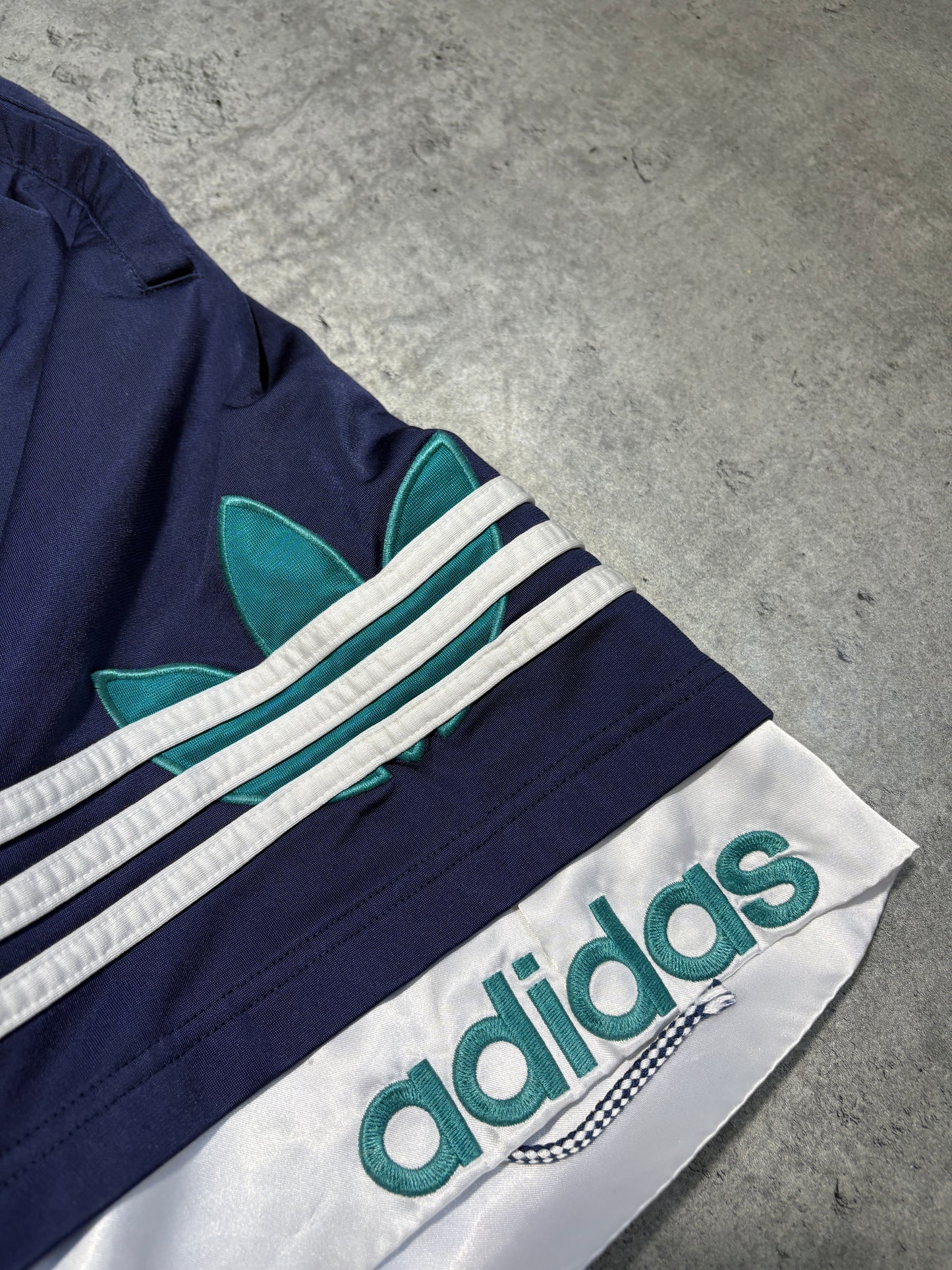 2000s Adidas Originals Shorts