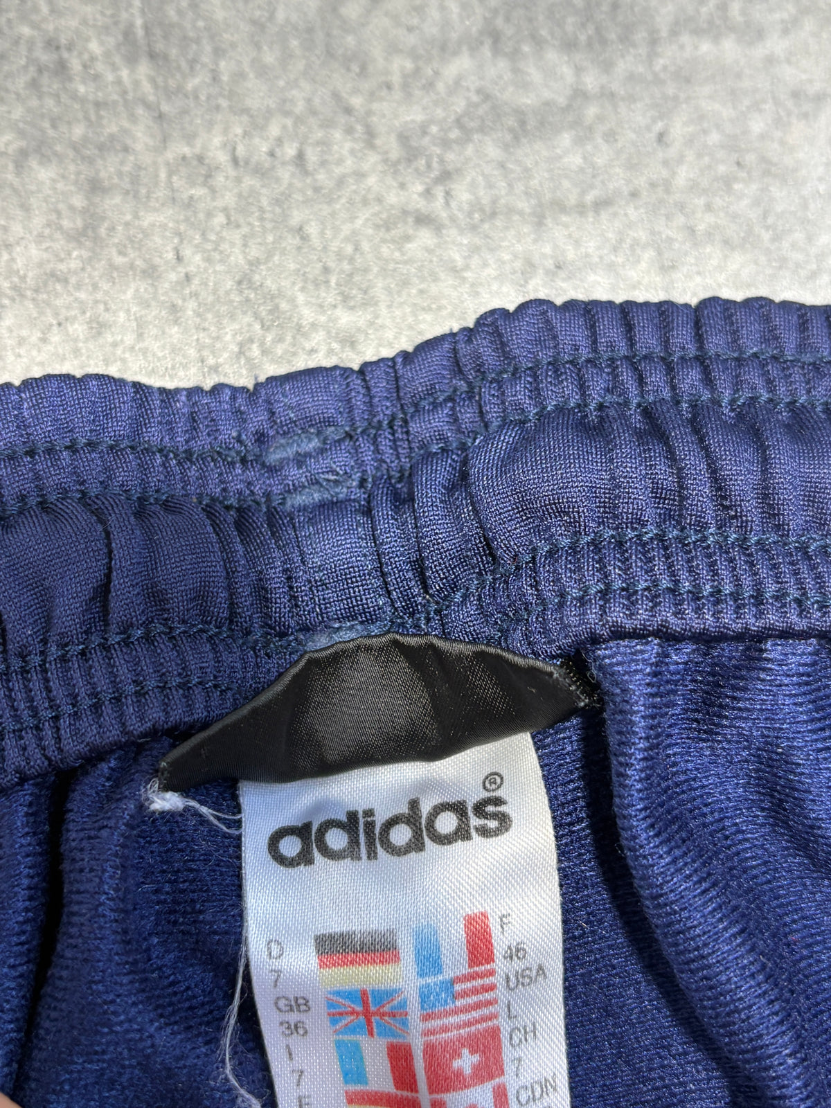 2000s Adidas Originals Shorts