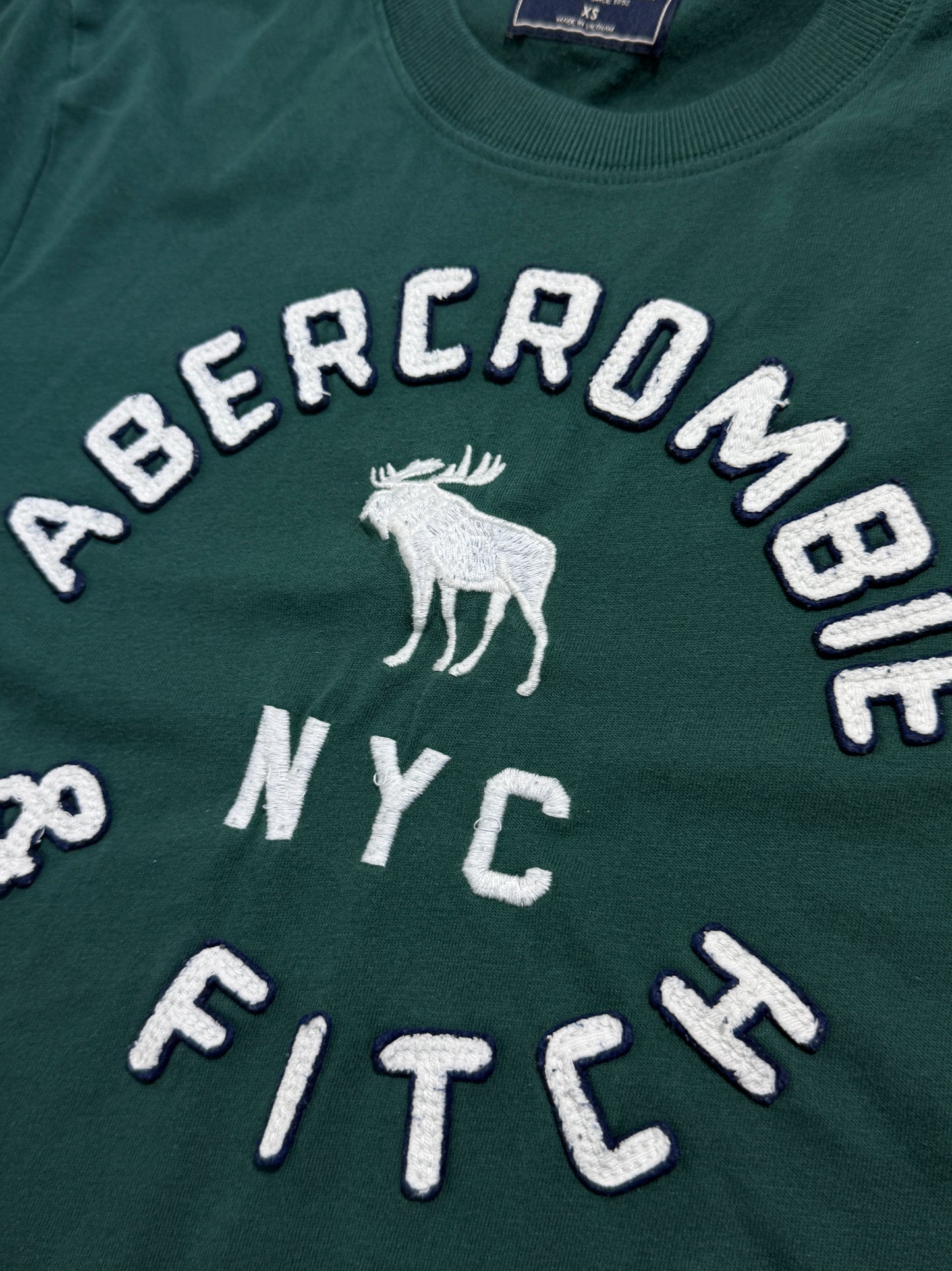 2000s Abercrombie & Fitch green t-shirt tee