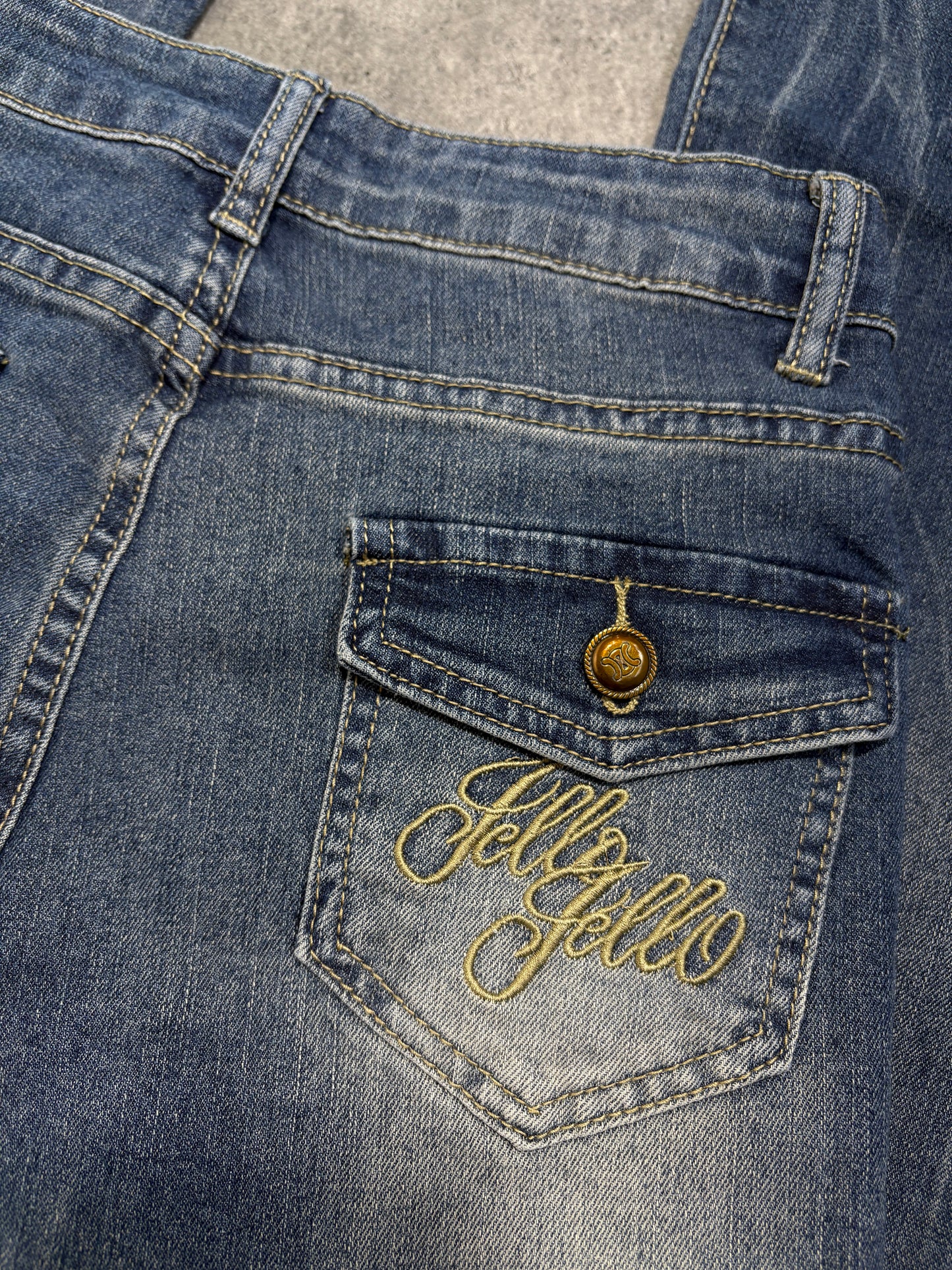 2000s Flare Jello Jello jeans