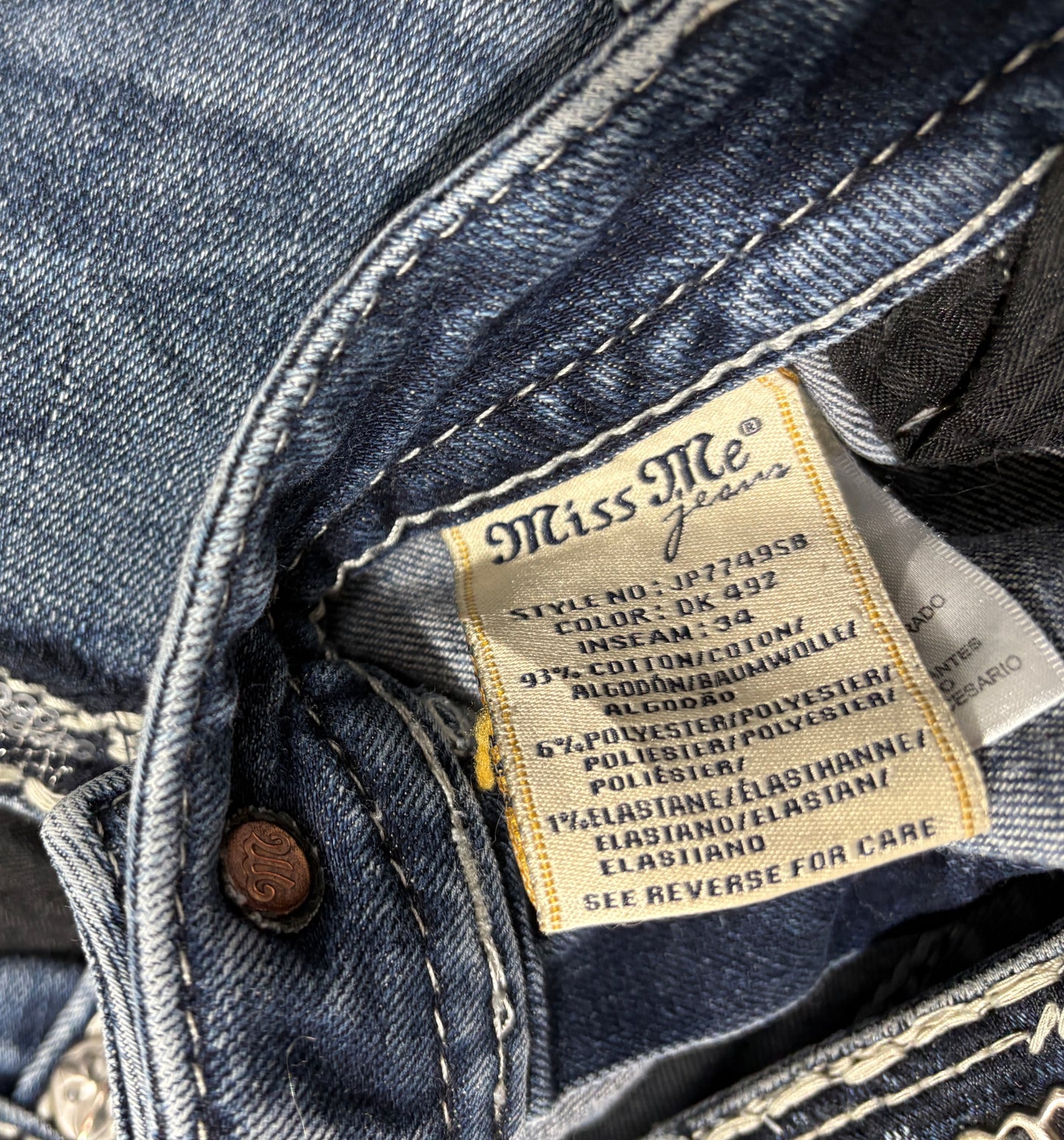 2000s Miss me jeans flared bootcut