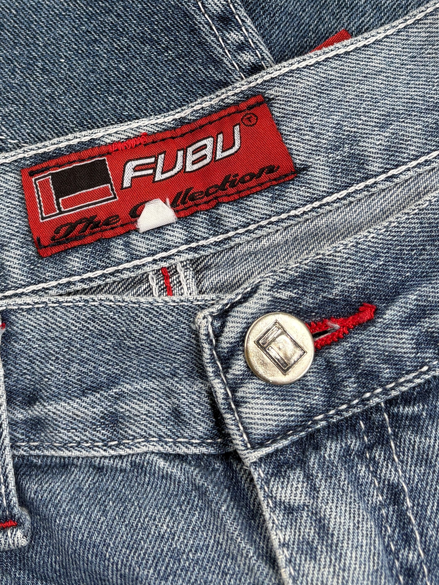 2000s Fubu carpenter Jorts