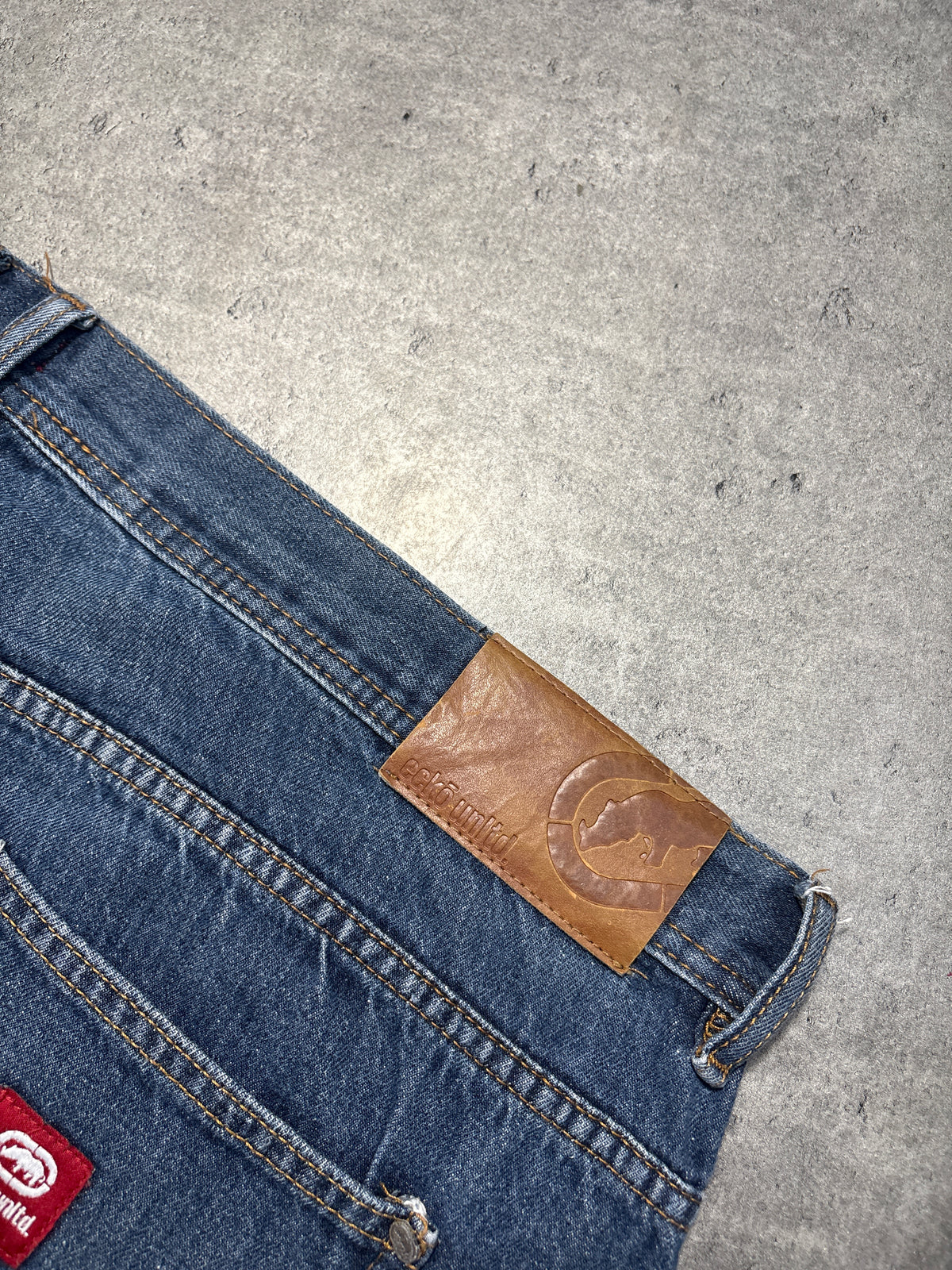 2000s Ecko Unltd. MEGA BAGGY Jeans