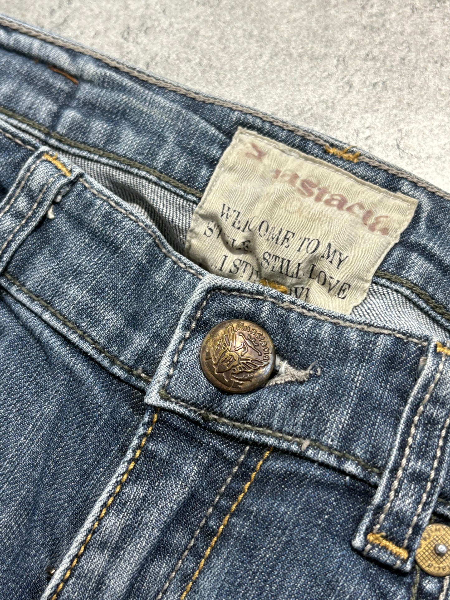 2000s y2k flared jeans bootcut