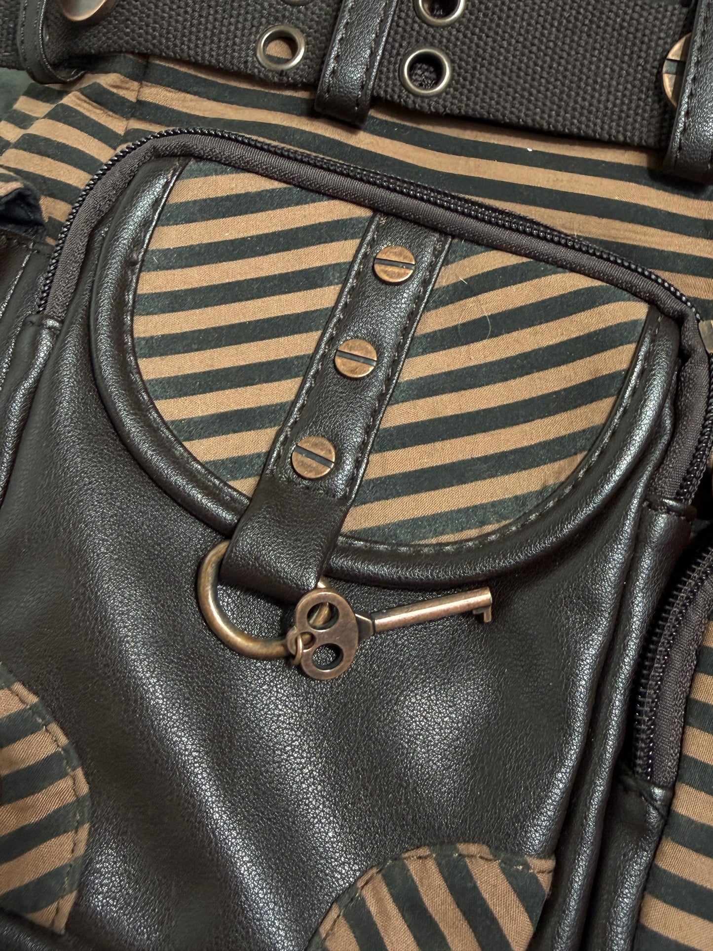 2000s Banned Brown Bag