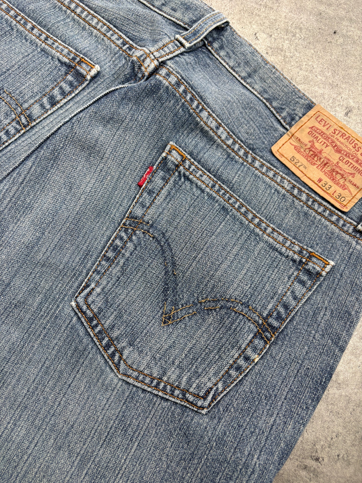 2000s Levi’s 567 ”LOOSE BOOT CUT” Jeans
