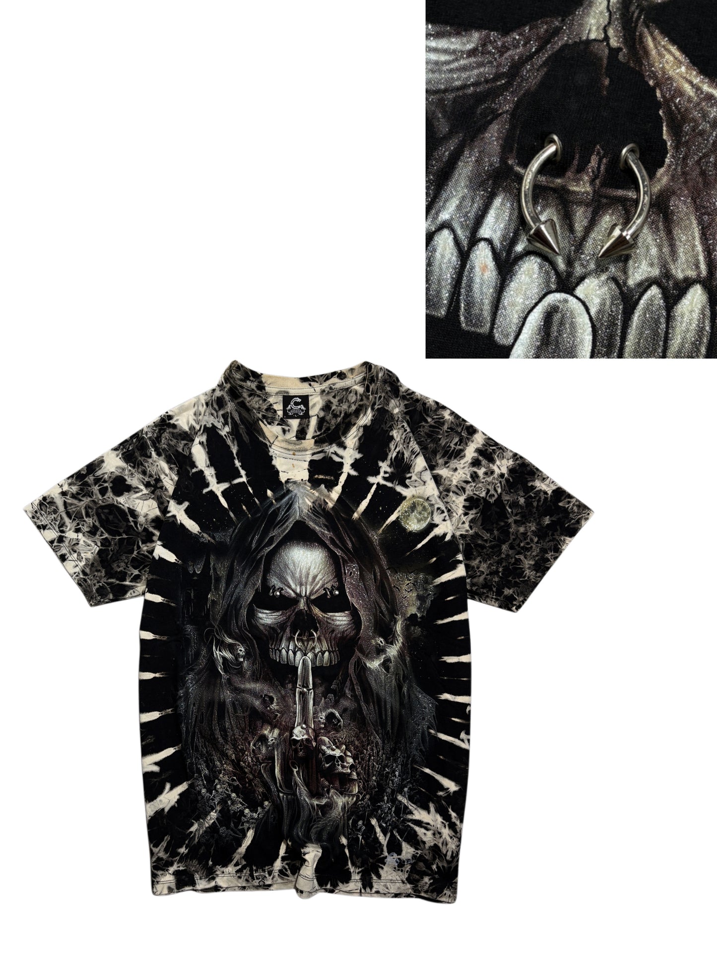 2000s Skull Skeleton Goth Kolczyk T-shirt