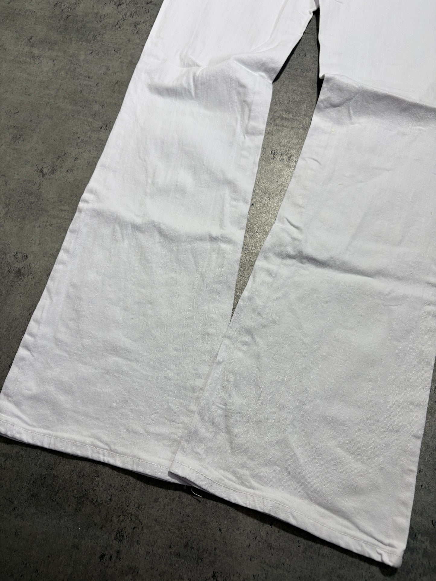 2000s White Crowns Silver Jeans