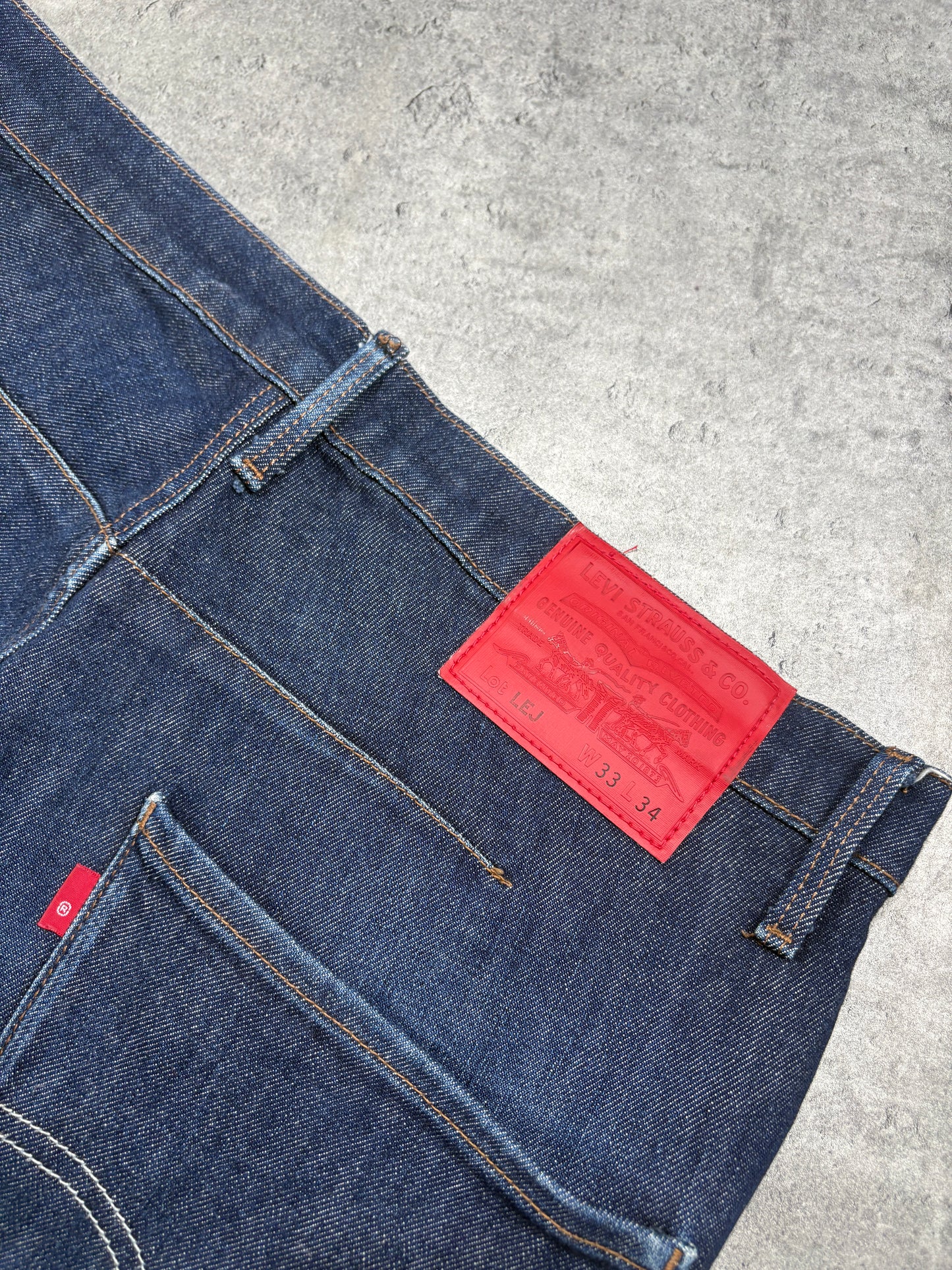 2000s *RARE* LEVI’S ENGINEERED Jeans