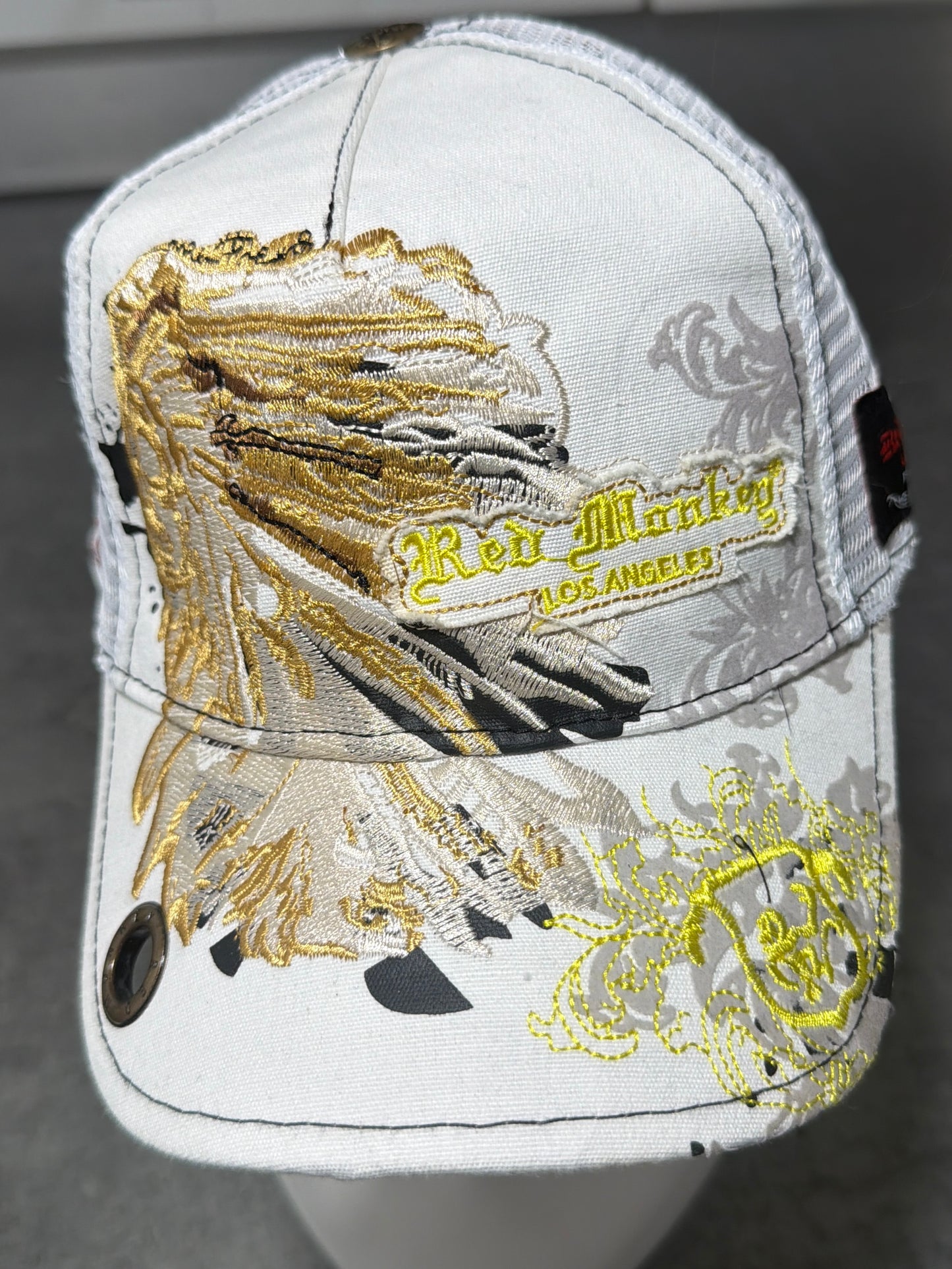 Red Monkey Trucker Cap white