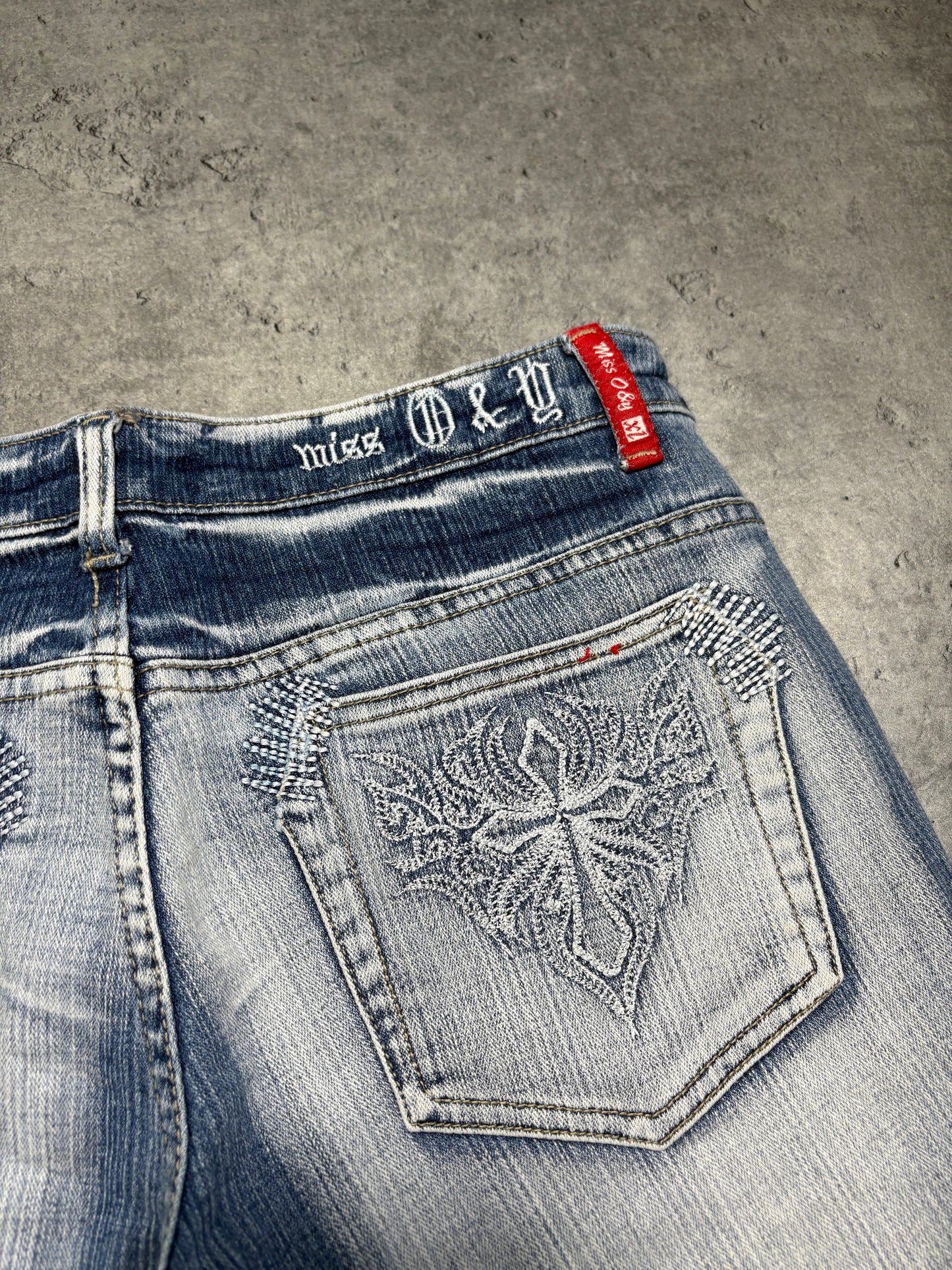 2000s Miss O&Y cross denim shorts