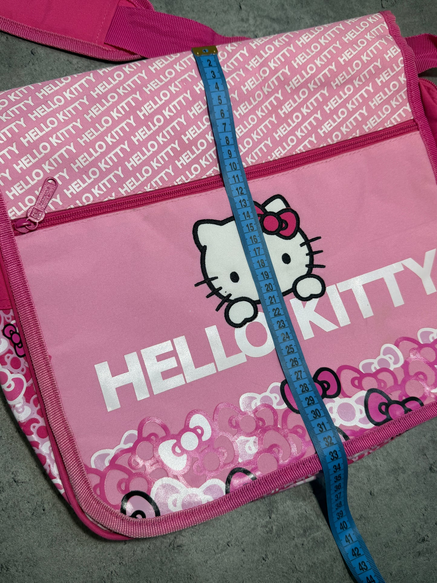 2000s Hello Kitty Bag
