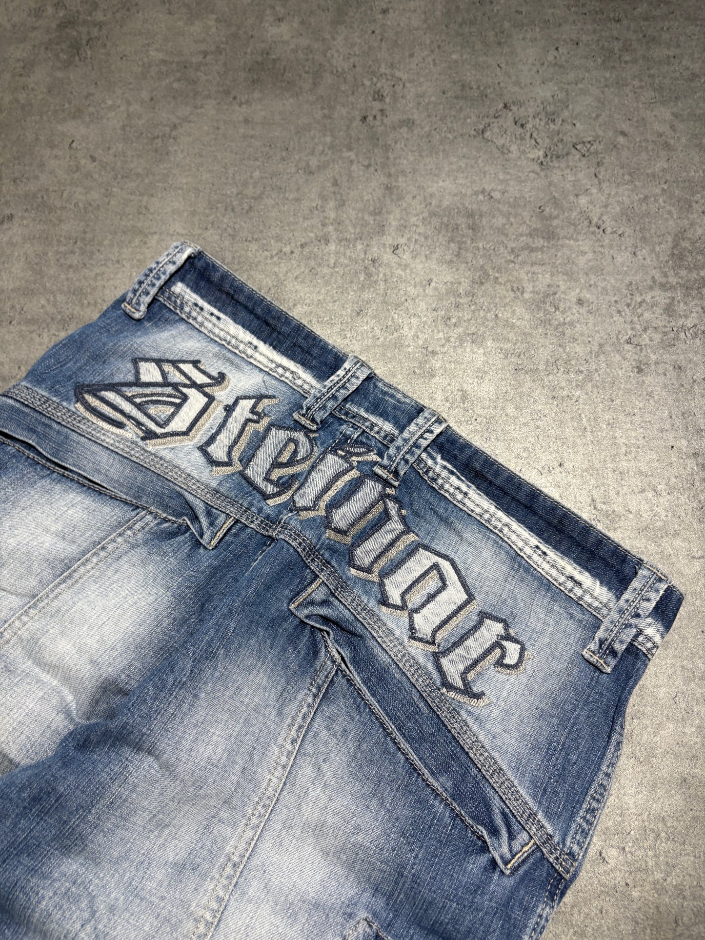 2000s jorts cargo