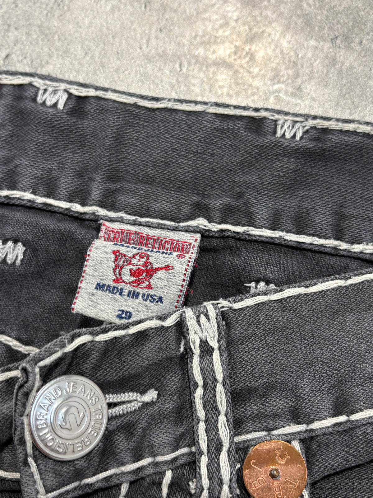 2000s *RARE* True Religion Black Y2K Jeans