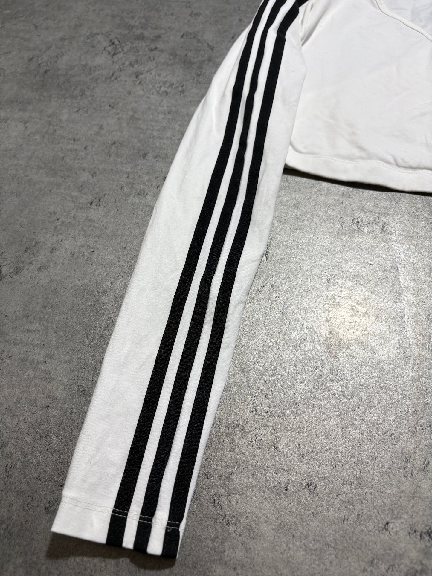 Adidas 3 stripes white longsleeve