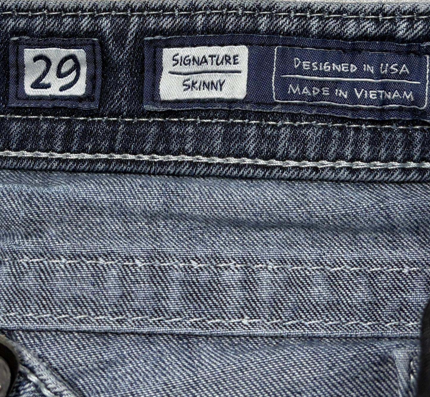2000s Miss me skinny jeans