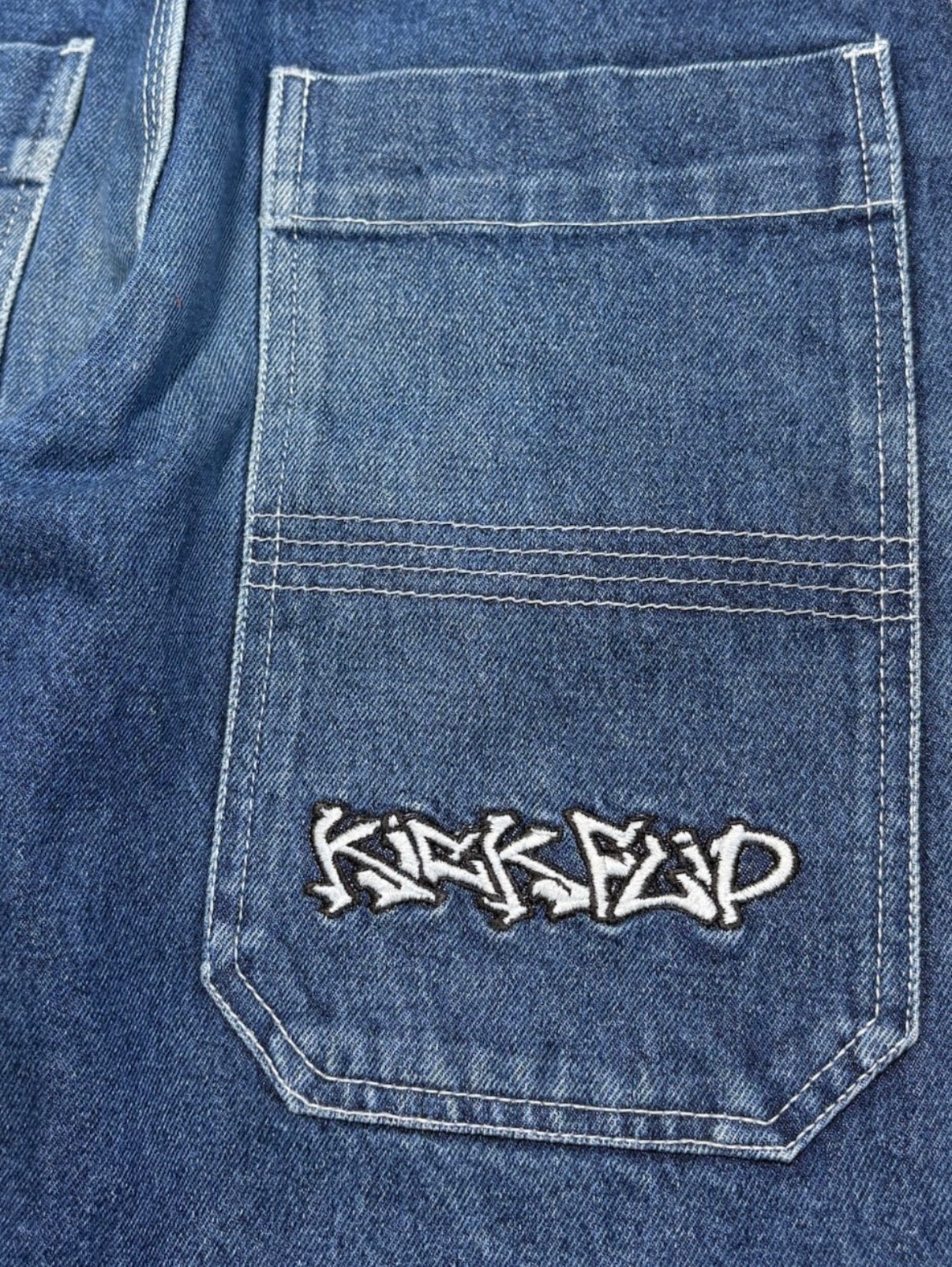 2000s Kickflip Carpenter Jeans rap hiphop