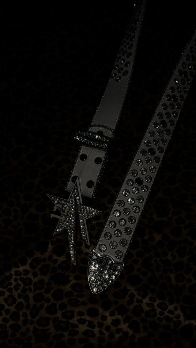 2000s Star 12 Diamonds Belt Y2k