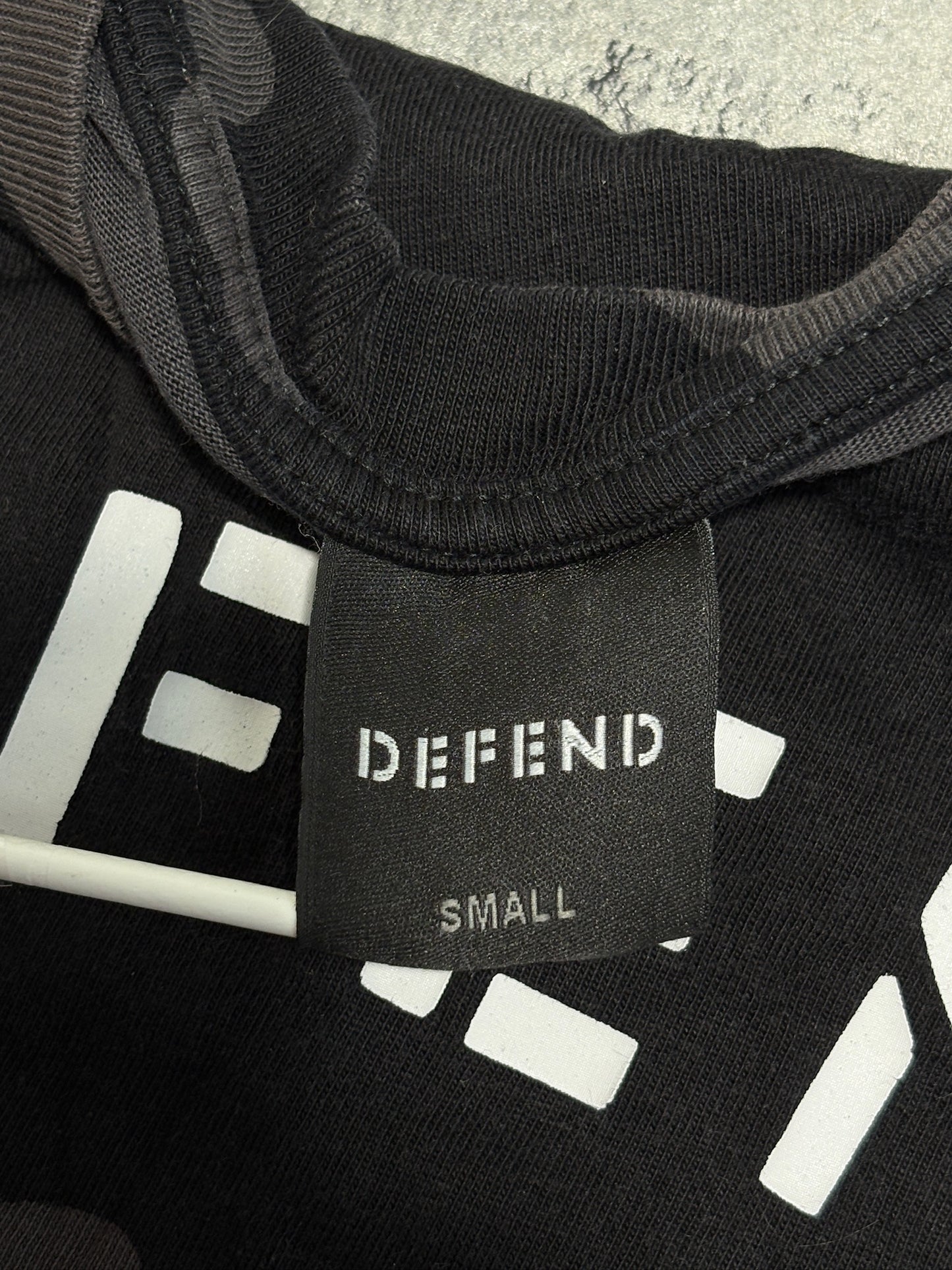 2000s Defend Paris Camo T-shirt