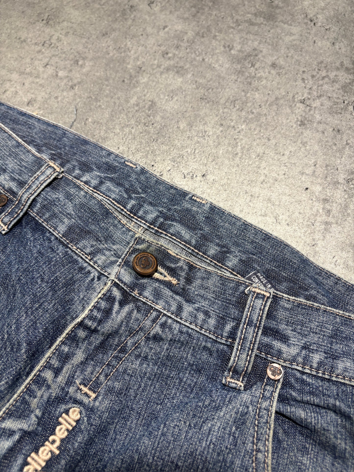 2000s Pelle Pelle Jeans Jorts