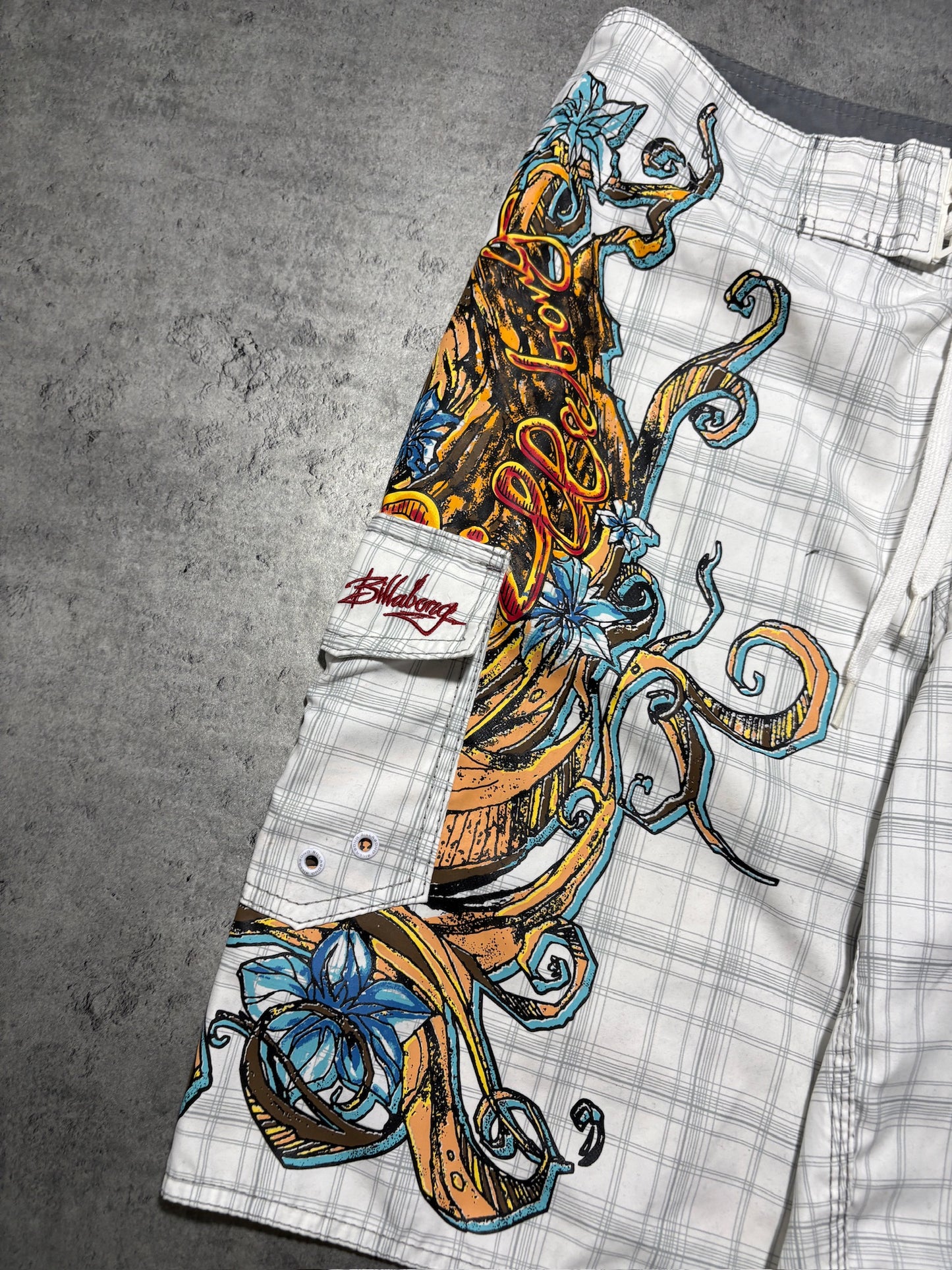 2000s Billabong Printed Surf Shorts