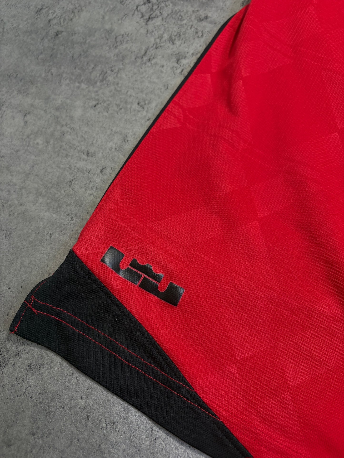 2000s Nike Lebron James Basketball Shorts